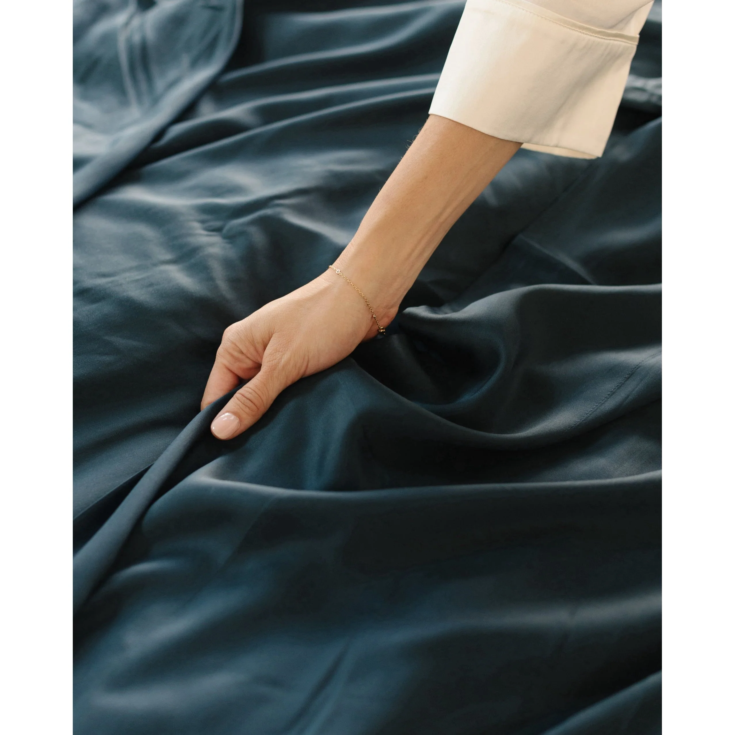 Cozy Earth Bamboo Flat Sheet Available in Queen and King Sizes - Image 27