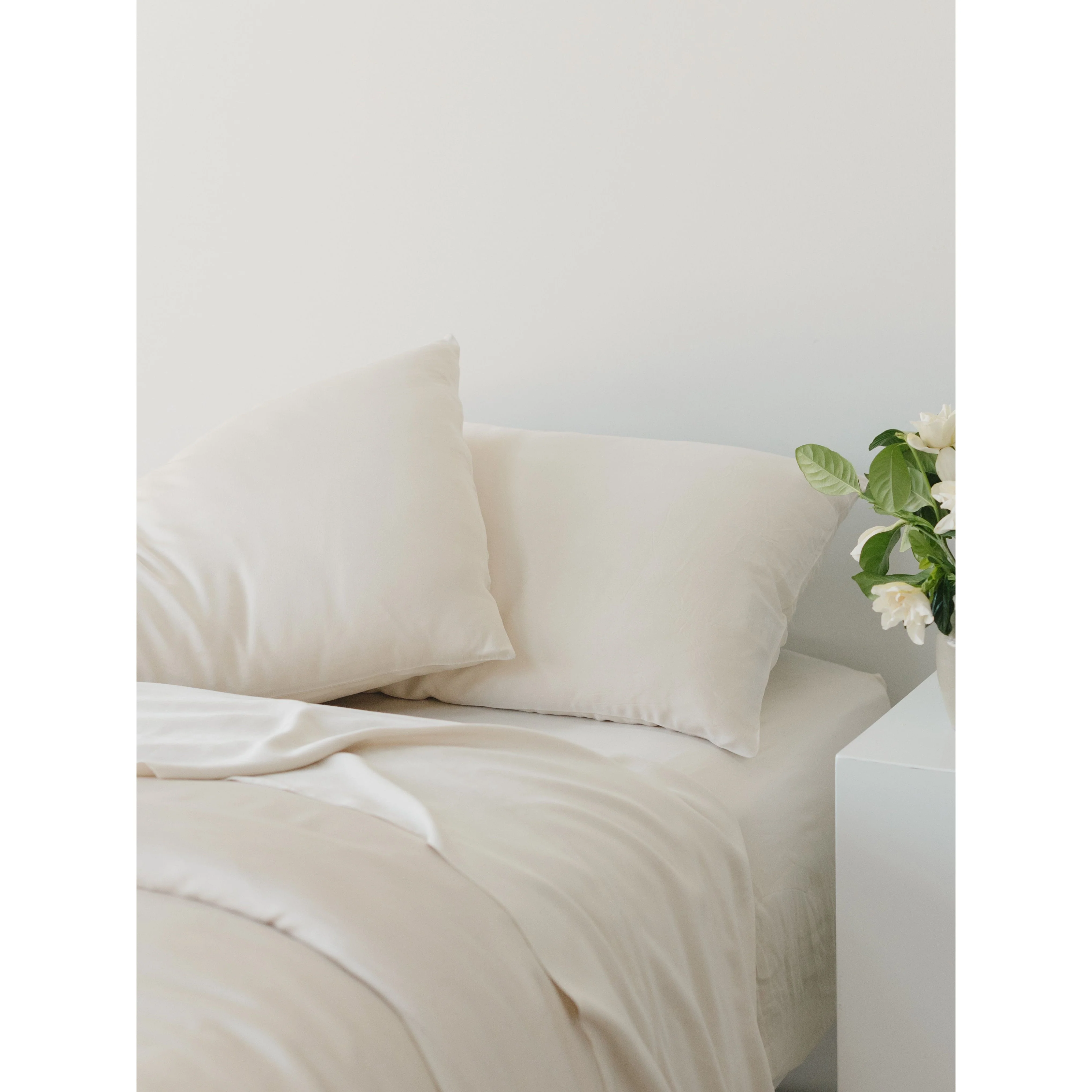 Cozy Earth Bamboo Sheet Sets Available in Queen and King Sizes - Image 19