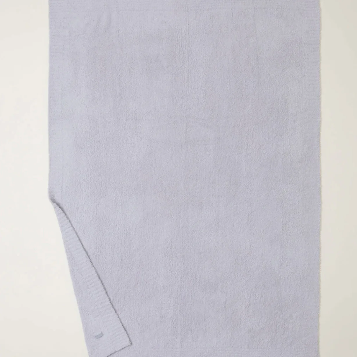 Barefoot Dreams CozyChic Oyster Throw Blanket - Image 2
