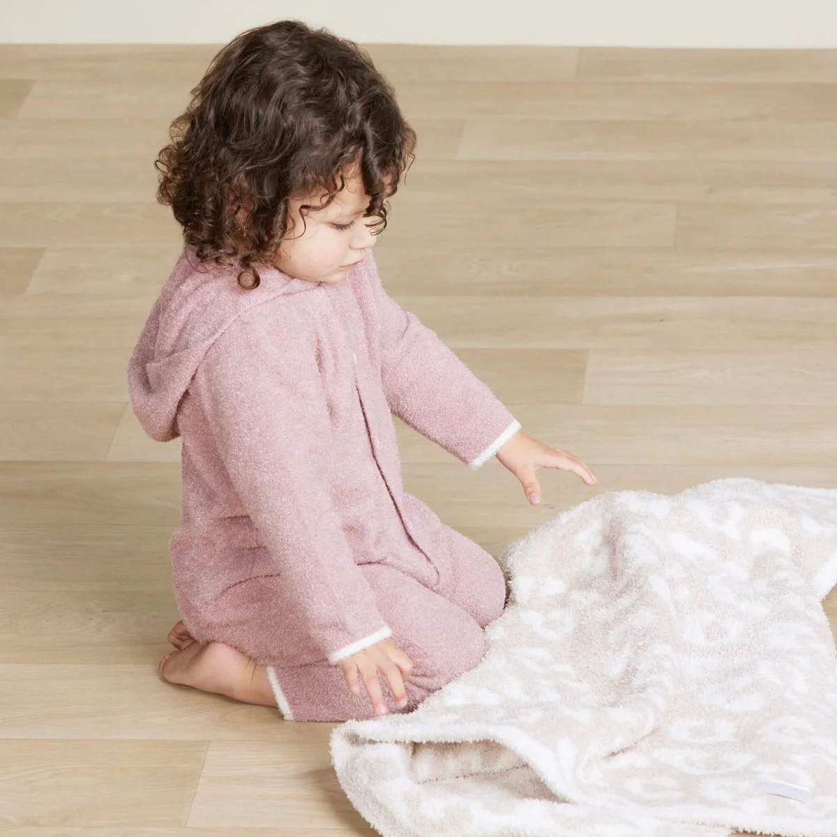 Barefoot Dreams CozyChic Barefoot In The Wild Baby Blanket ~ Stone / Cream - Image 3