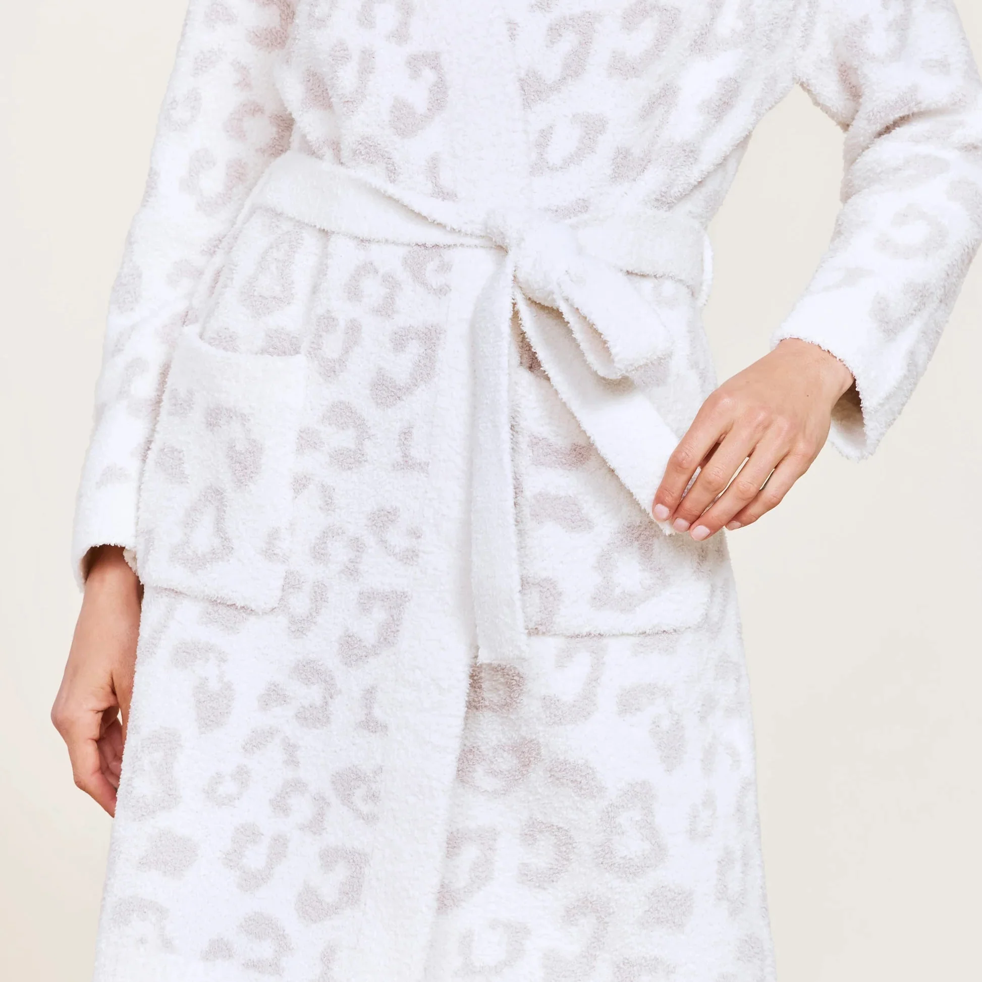 Barefoot Dreams CozyChic Cream & Stone Leopard In The Wild Robe ~ Size Small / Medium - Image 4