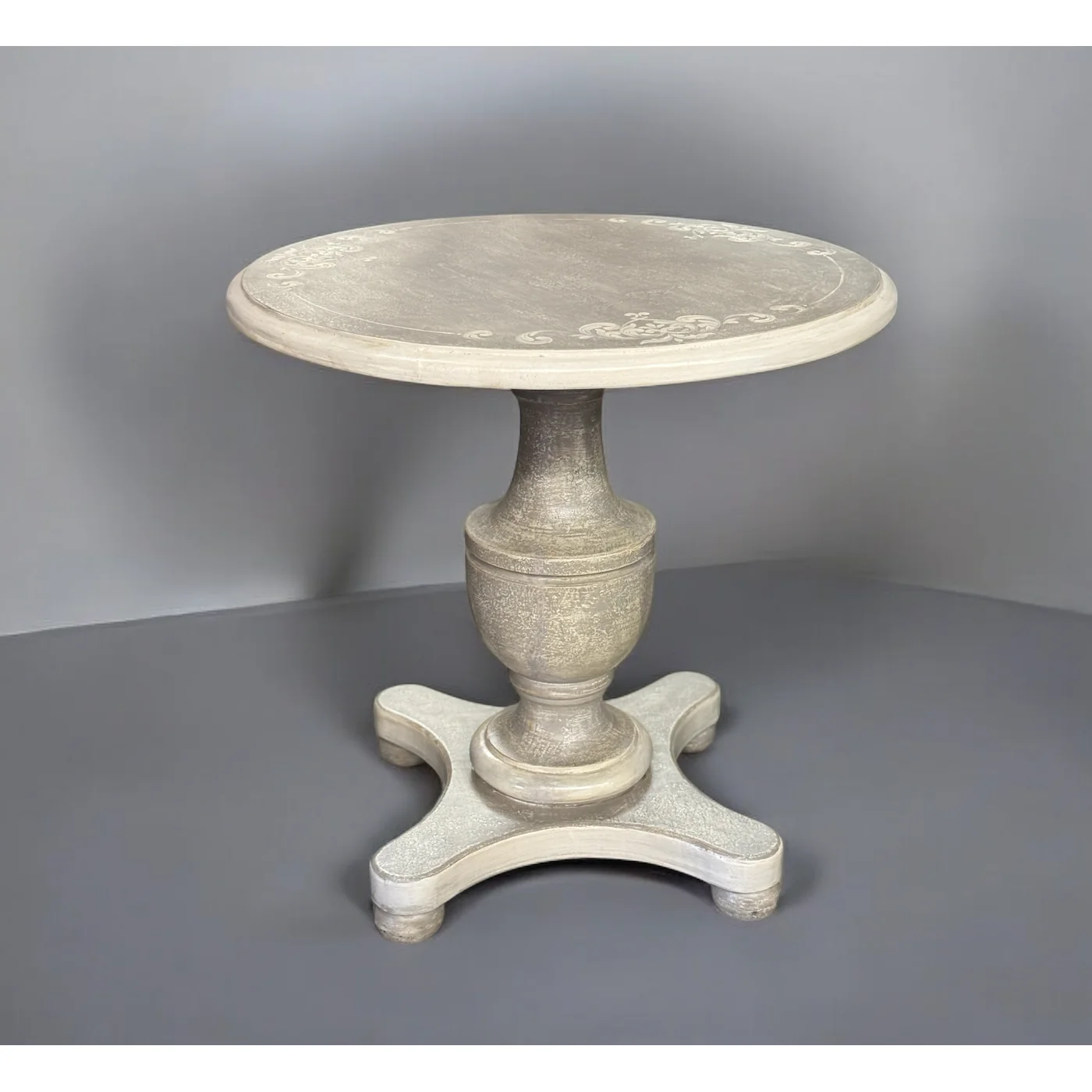 Casa Bonita Peruvian Hand-Painted Carved Wood Allegra Round Table - Image 2