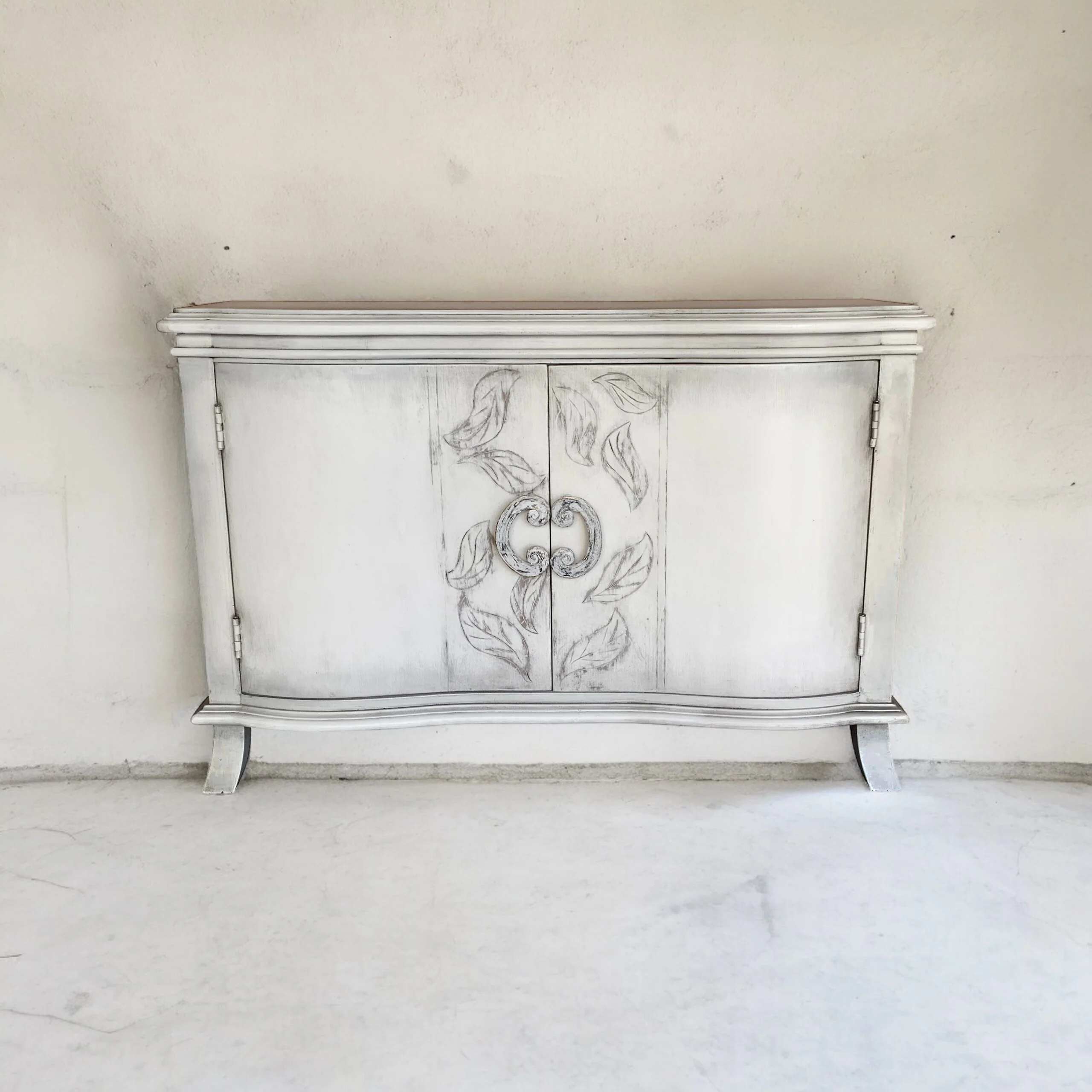 Casa Bonita Peruvian Hand-Painted Carved Wood Eloise Chest - Image 2