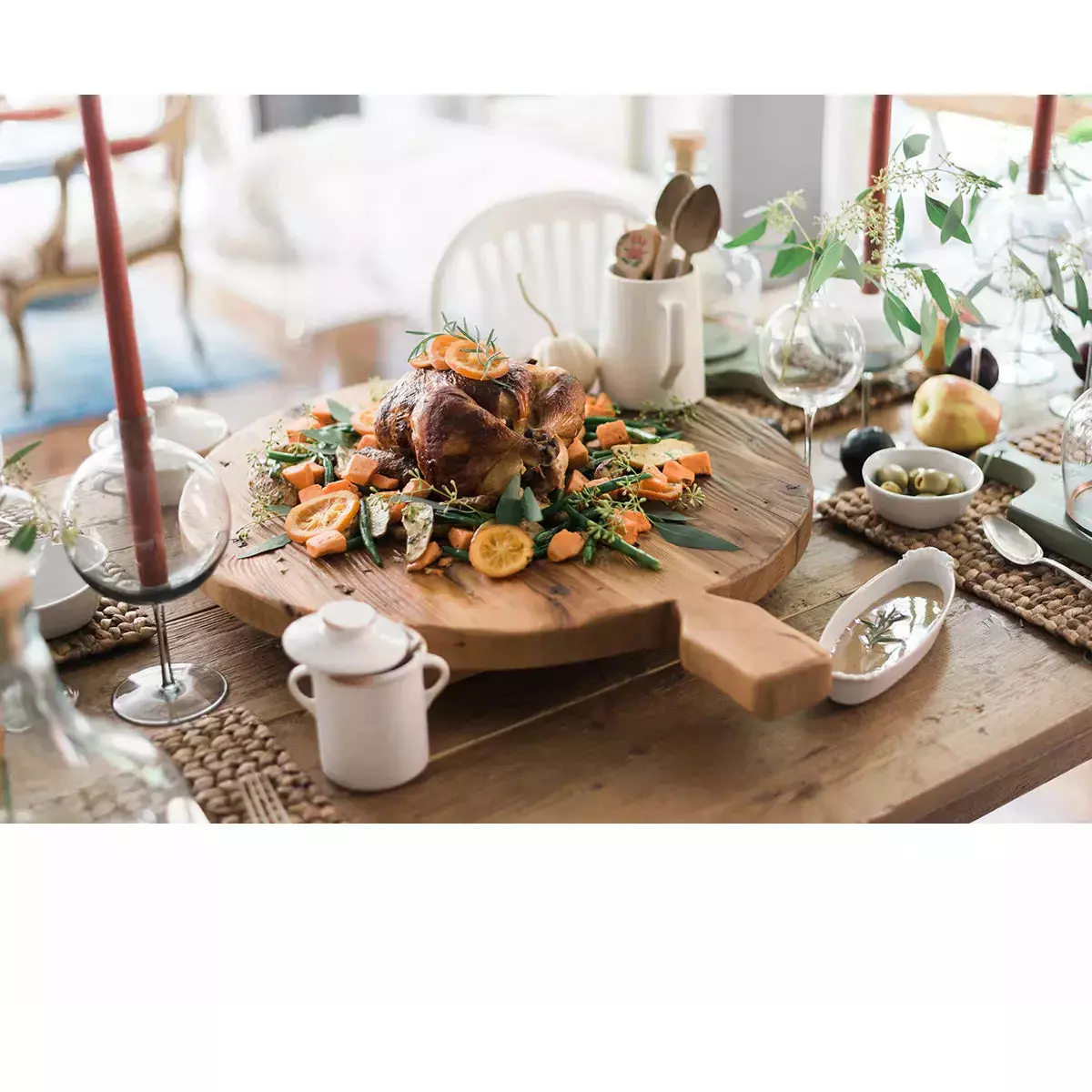 etúHOME Classic Oversized Round Footed Reclaimed Wood Serving Board ~ IN-STORE PURCHASE ONLY - Image 2