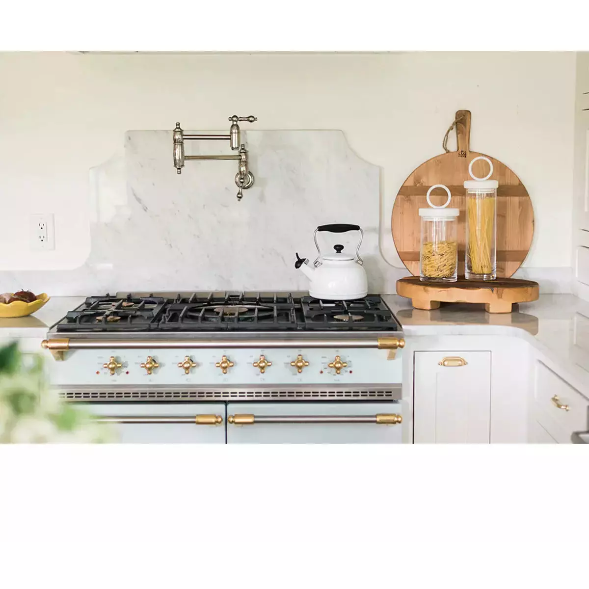 etúHOME Round Pine Medium Charcuterie Board ~ IN-STORE PURCHASE ONLY - Image 6