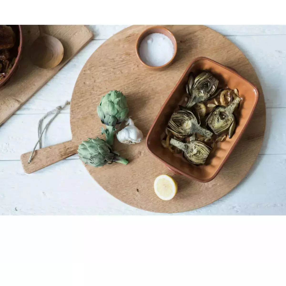 etúHOME Round Pine Medium Charcuterie Board ~ IN-STORE PURCHASE ONLY - Image 7