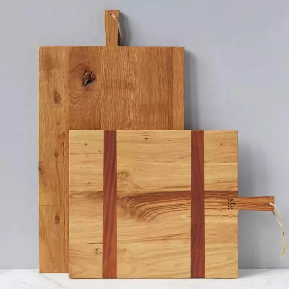 etúHOME Rectangle Oak Medium Charcuterie Board ~ IN-STORE PURCHASE ONLY