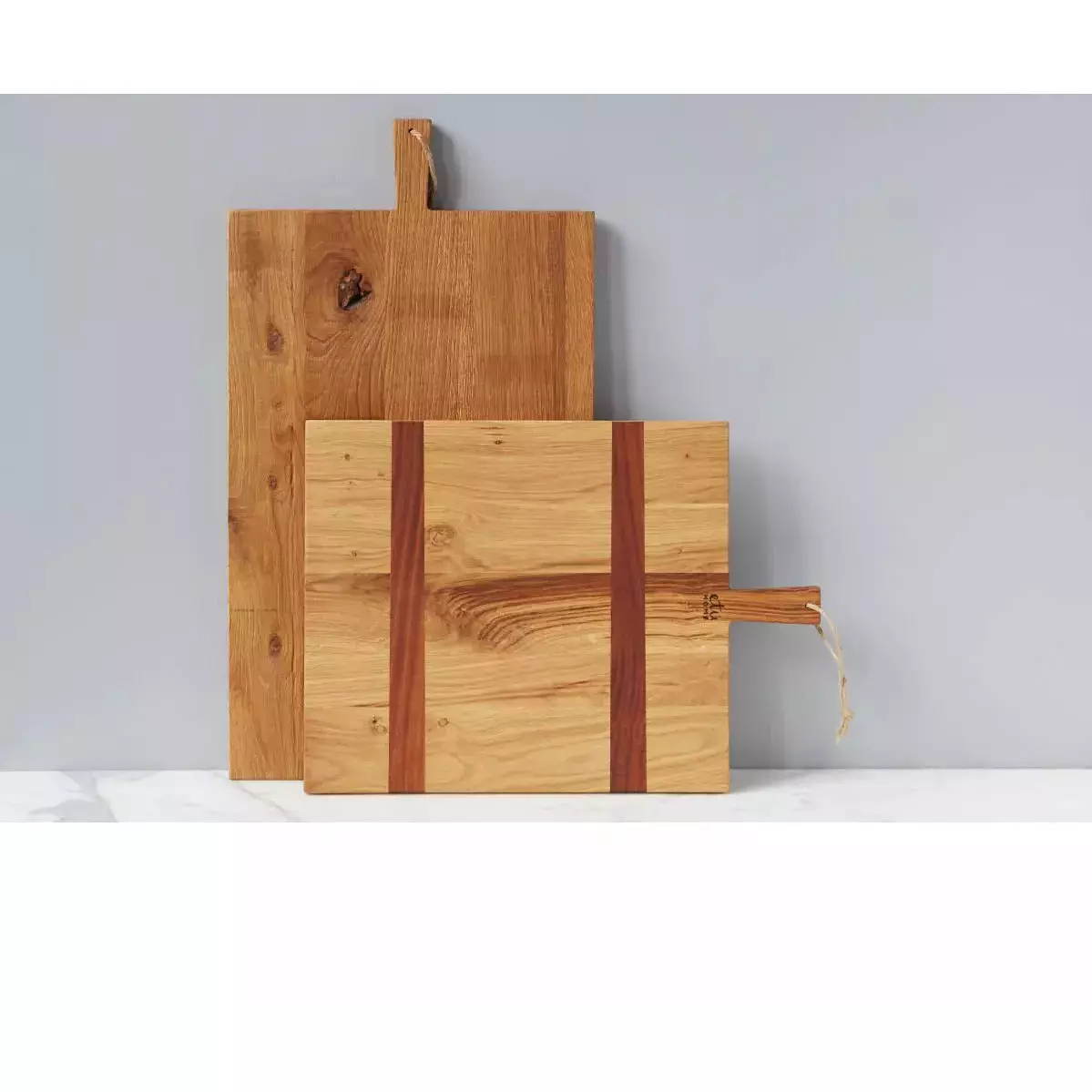 etúHOME Rectangle Oak Medium Charcuterie Board ~ IN-STORE PURCHASE ONLY - Image 2