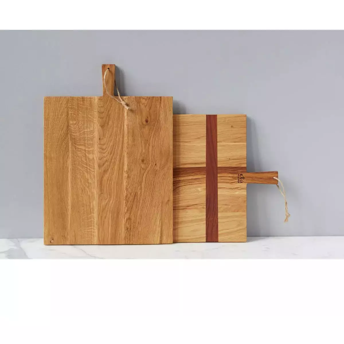 etúHOME Rectangle Oak Medium Charcuterie Board ~ IN-STORE PURCHASE ONLY - Image 3
