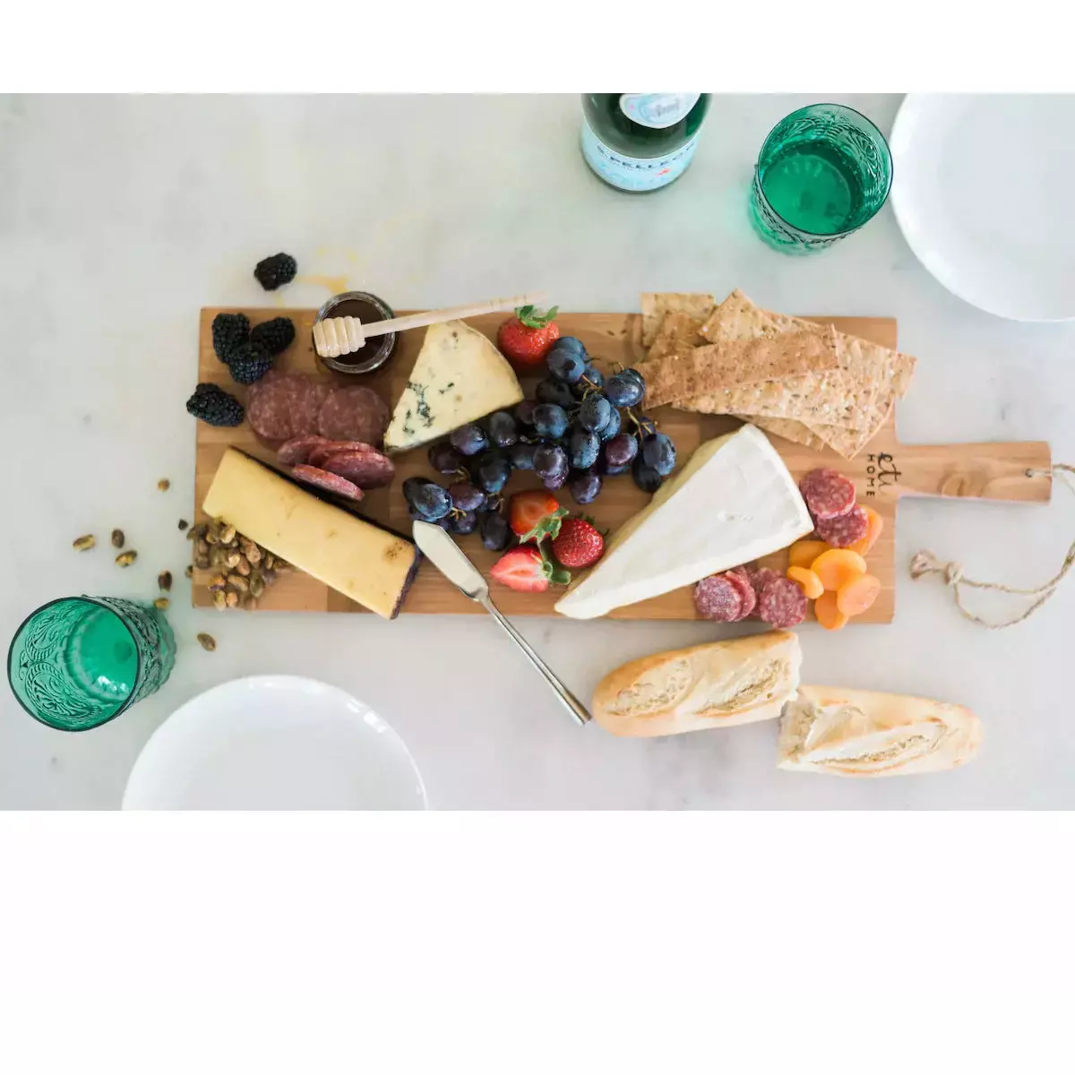 etúHOME Rectangle Pine Small Charcuterie Board ~ IN-STORE PURCHASE ONLY - Image 2