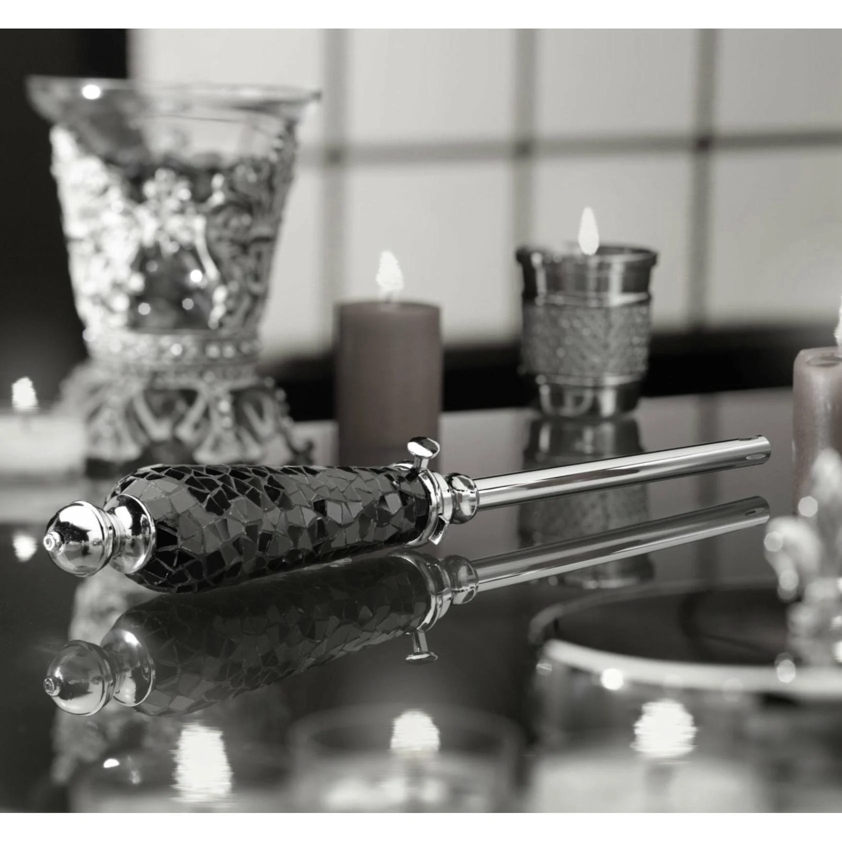 Social Light Versailles Black Mosaic Glass Lighter Butane Refillable - Image 2