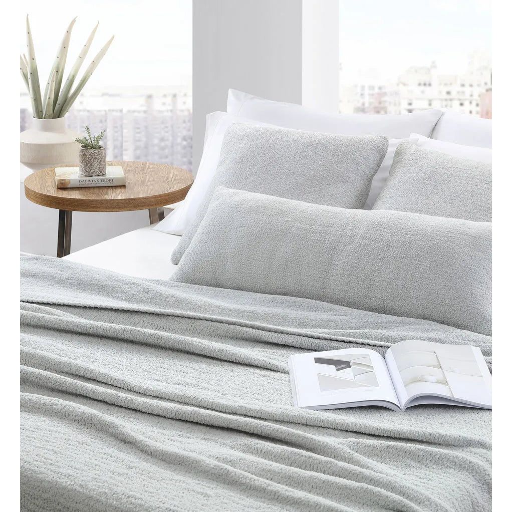 Sunday Citizen Cloud Gray Snug King Size Bed Blanket - Image 3