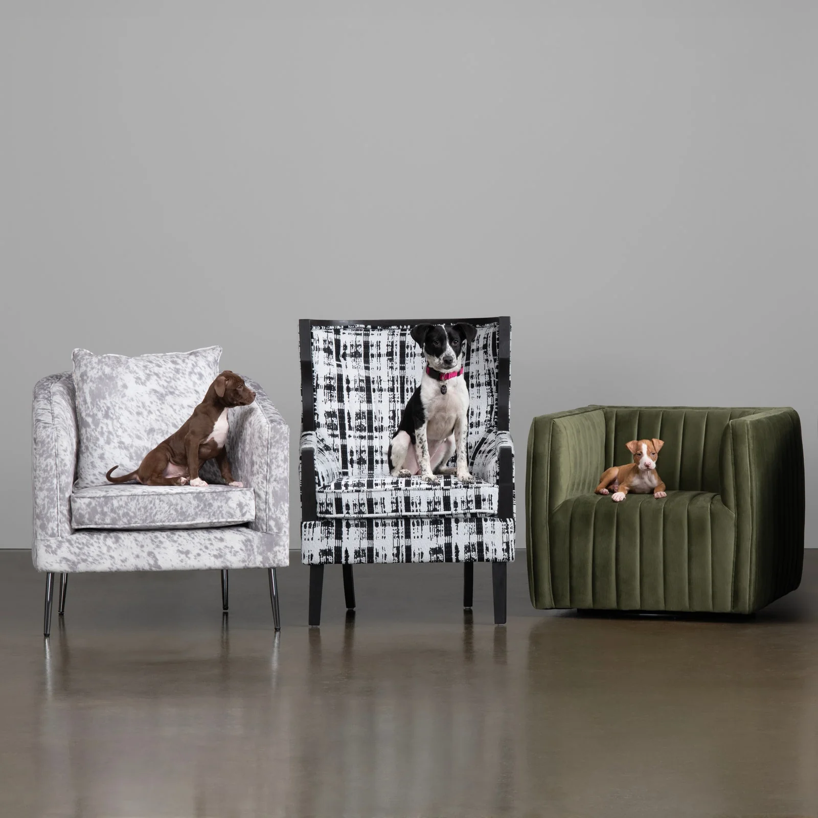 Crestview Collection Alana Barrel Accent Chair - Image 2
