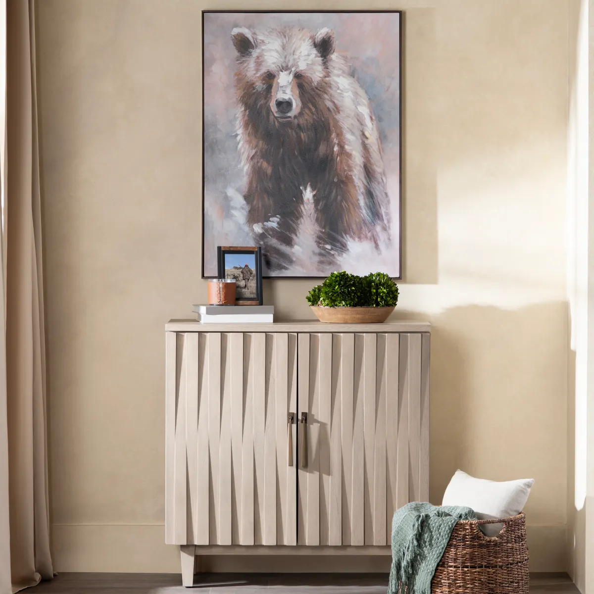 Crestview Collection Grizzly Hand Painted Wall Art