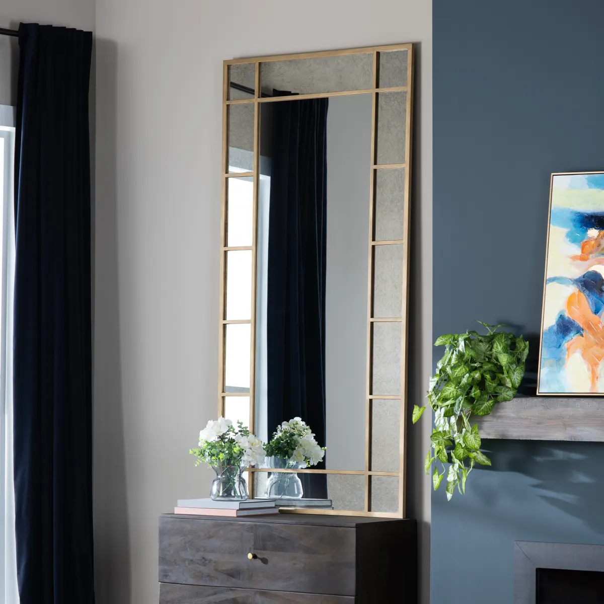 Crestview Collection Margo Antiqued Glass Around the Clear Glass Mirror
