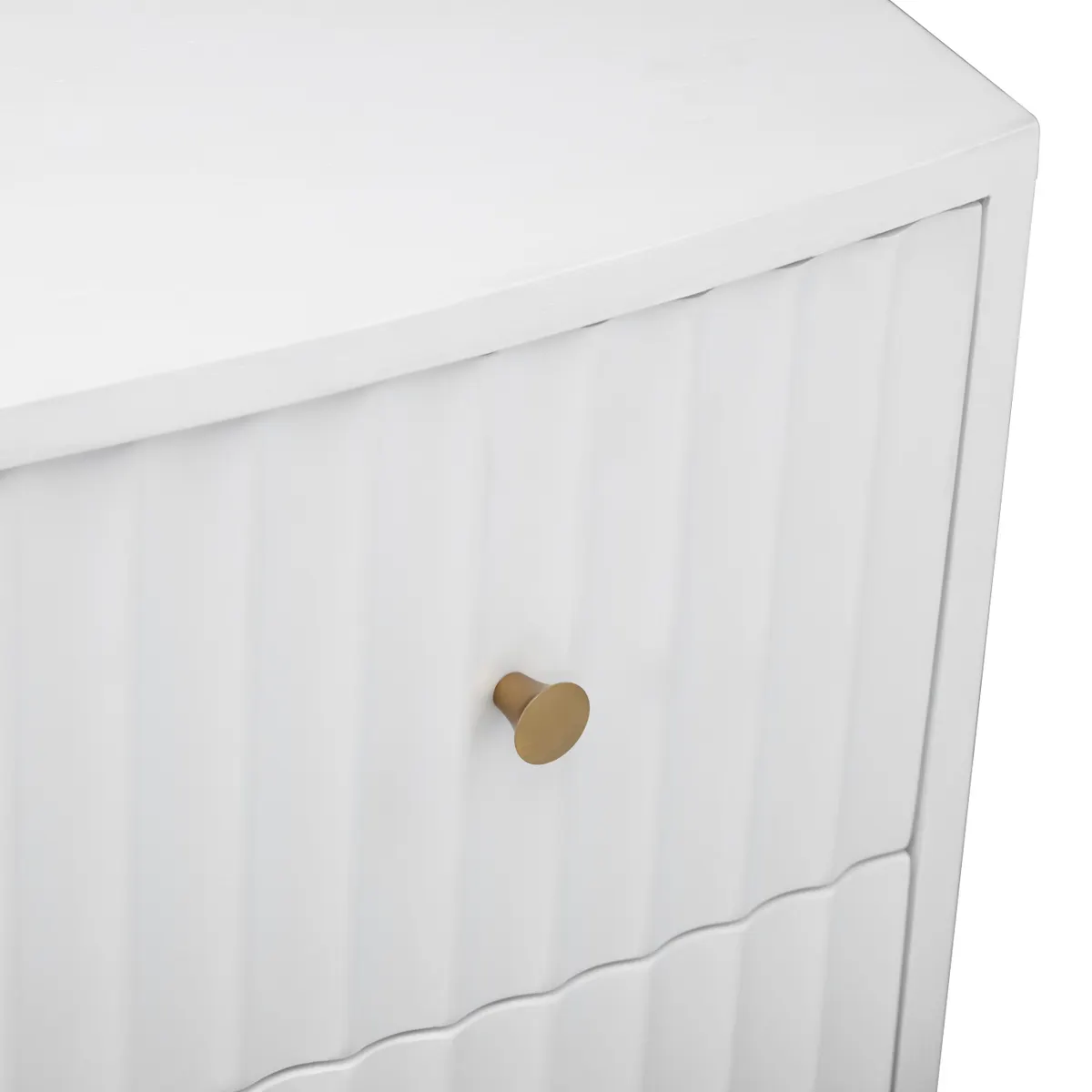 Crestview Collection Percy White Three- Drawer Chest - Image 4