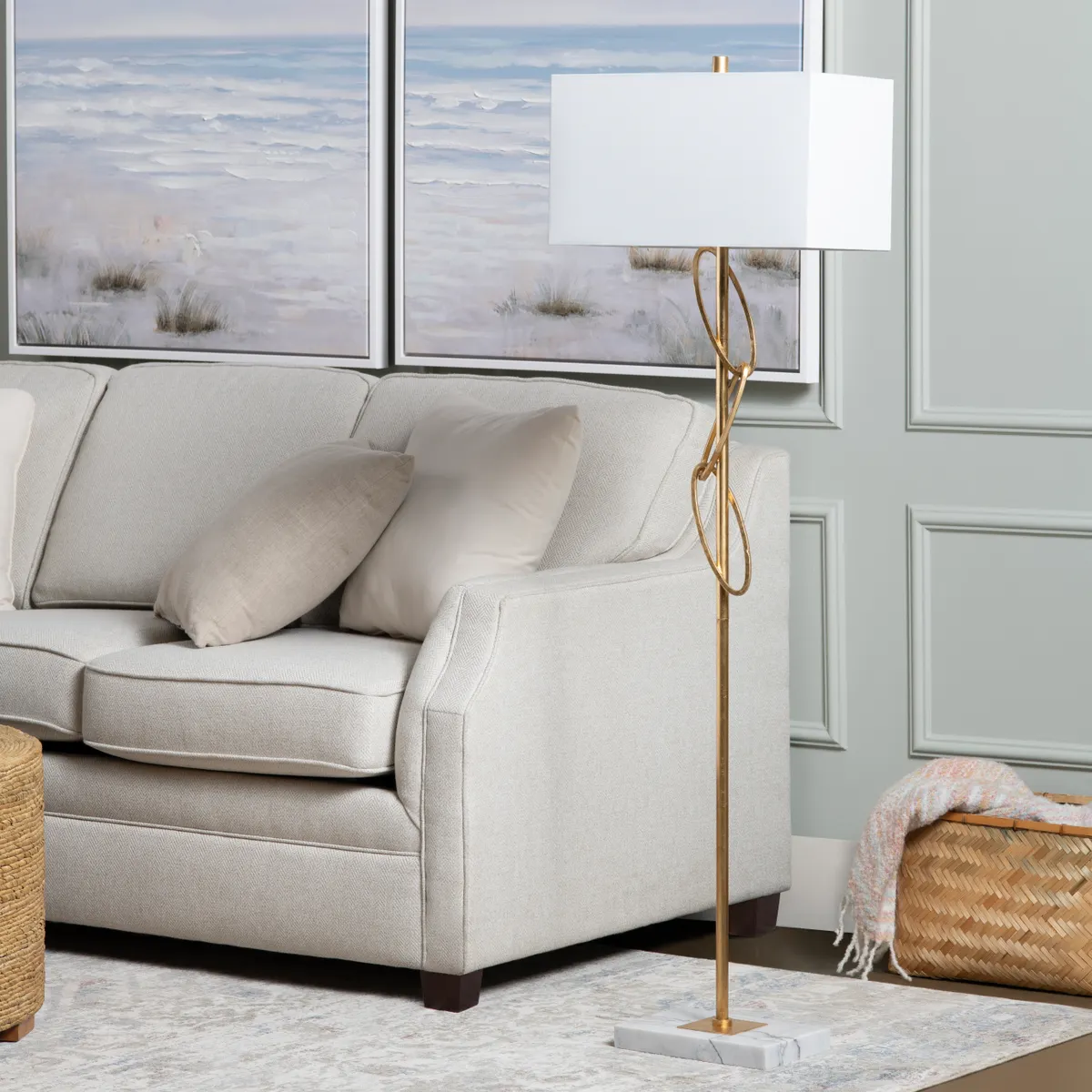 Crestview Collection Ringo Gold Linked Floor Lamp