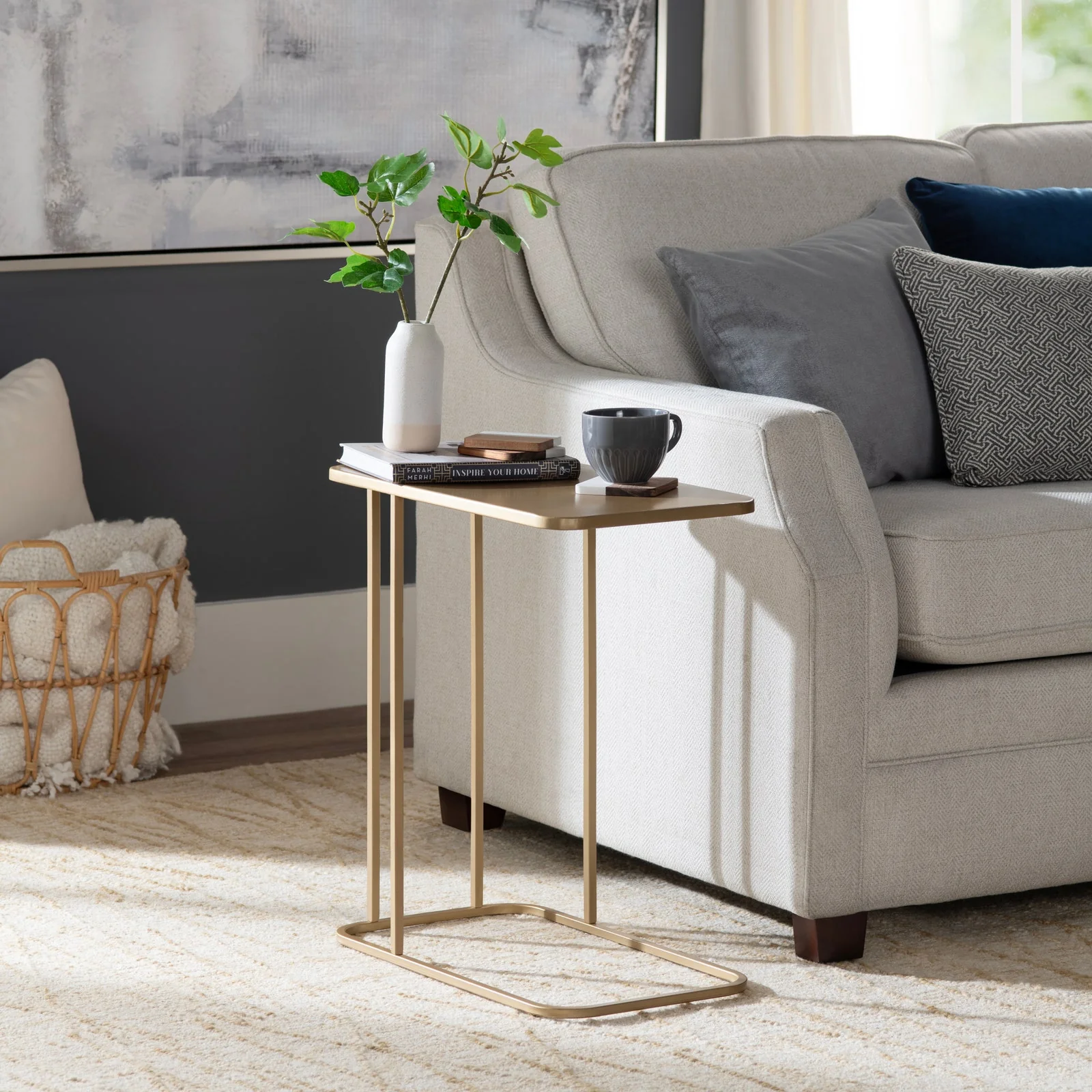 Crestview Collection Serena Gold C- Accent Table