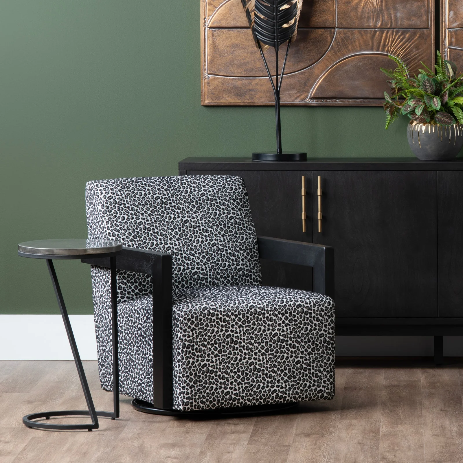 Crestview Collection Serengetti Black and White Print Fabric Swivel Chair