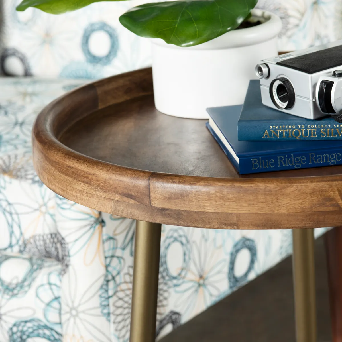 Crestview Collection Silva Accent Table - Image 5
