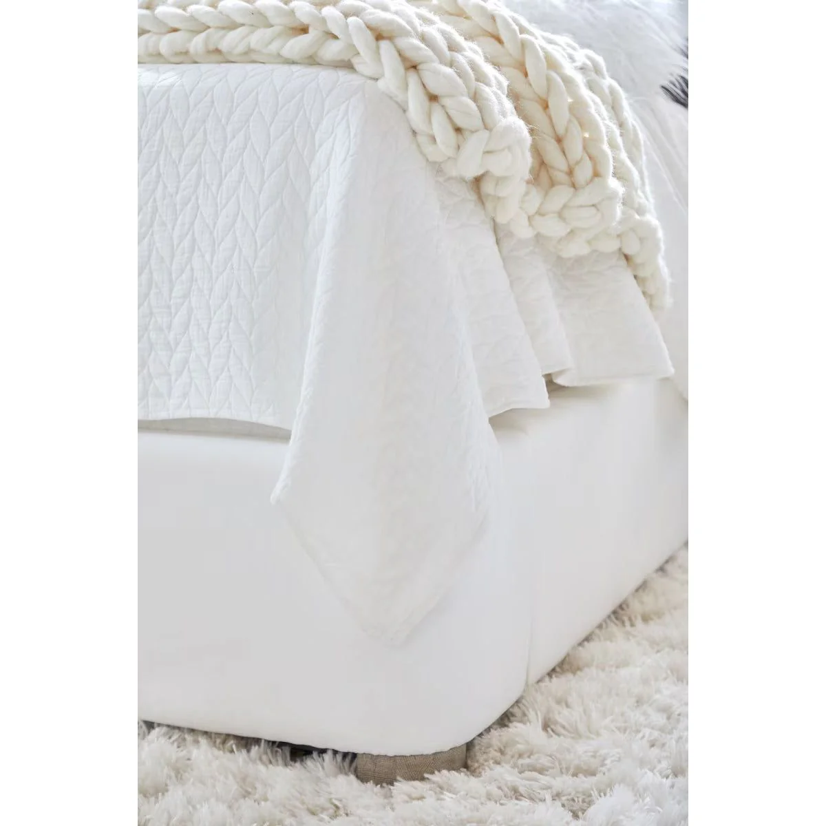Essentials For Living Balboa Queen Bed ~ Live Smart Peyton-Pearl Performance Fabric With Natural Gray Oak - Image 8