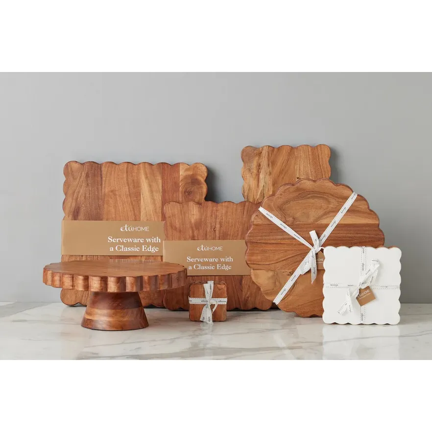 etúHOME Scalloped Cutting Board, Large Square ~ IN-STORE PURCHASE ONLY - Image 2