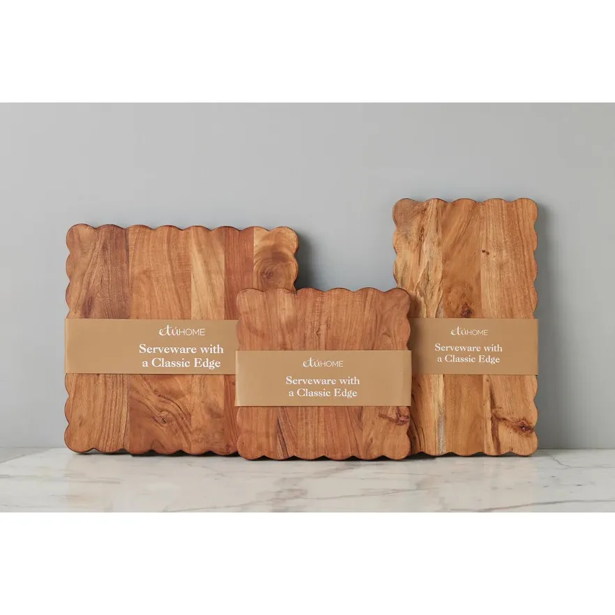 etúHOME Scalloped Cutting Board, Large Square ~ IN-STORE PURCHASE ONLY - Image 3