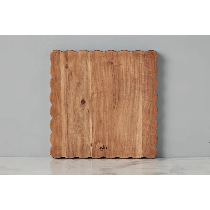 etúHOME Scalloped Cutting Board, Large Square ~ IN-STORE PURCHASE ONLY - Image 5