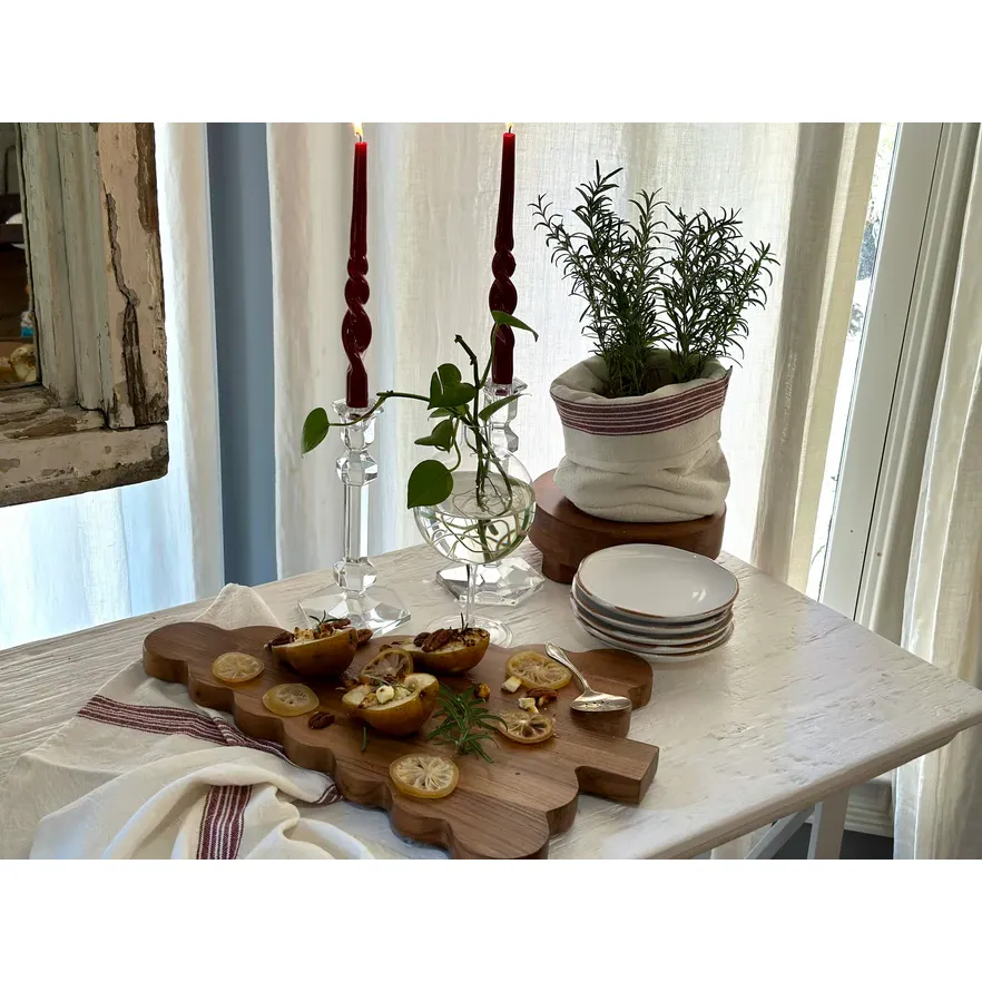 etúHOME Scalloped Tree Cutting Board, Large ~ IN-STORE PURCHASE ONLY - Image 3