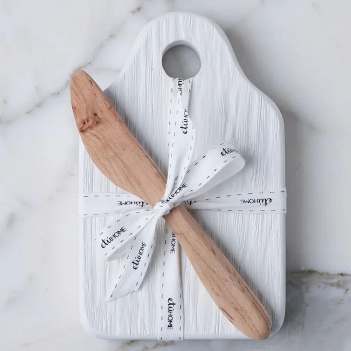etúHOME Small Dutch Cheese Board ~ White ~ IN-STORE PURCHASE ONLY