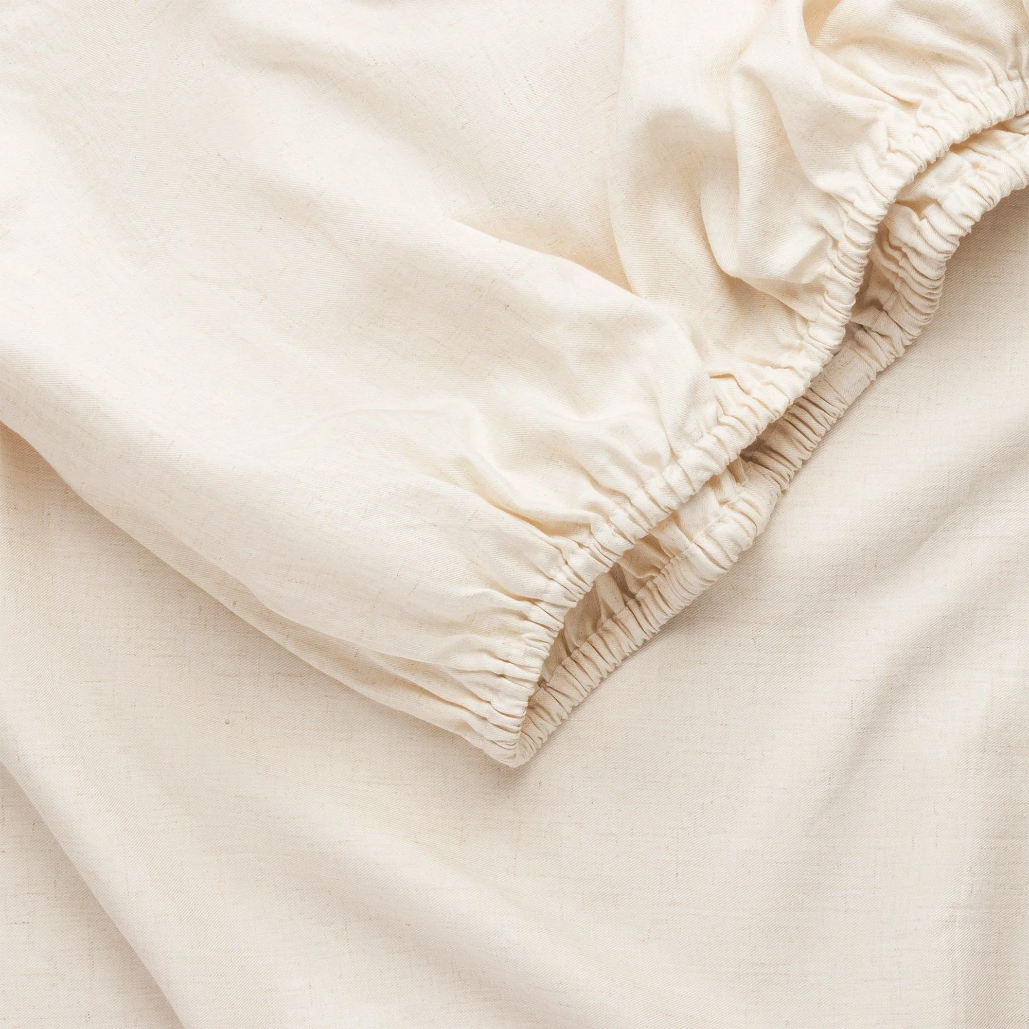 Cozy Earth Linen Bamboo Fitted Sheet Available in Queen and King Sizes - Image 2