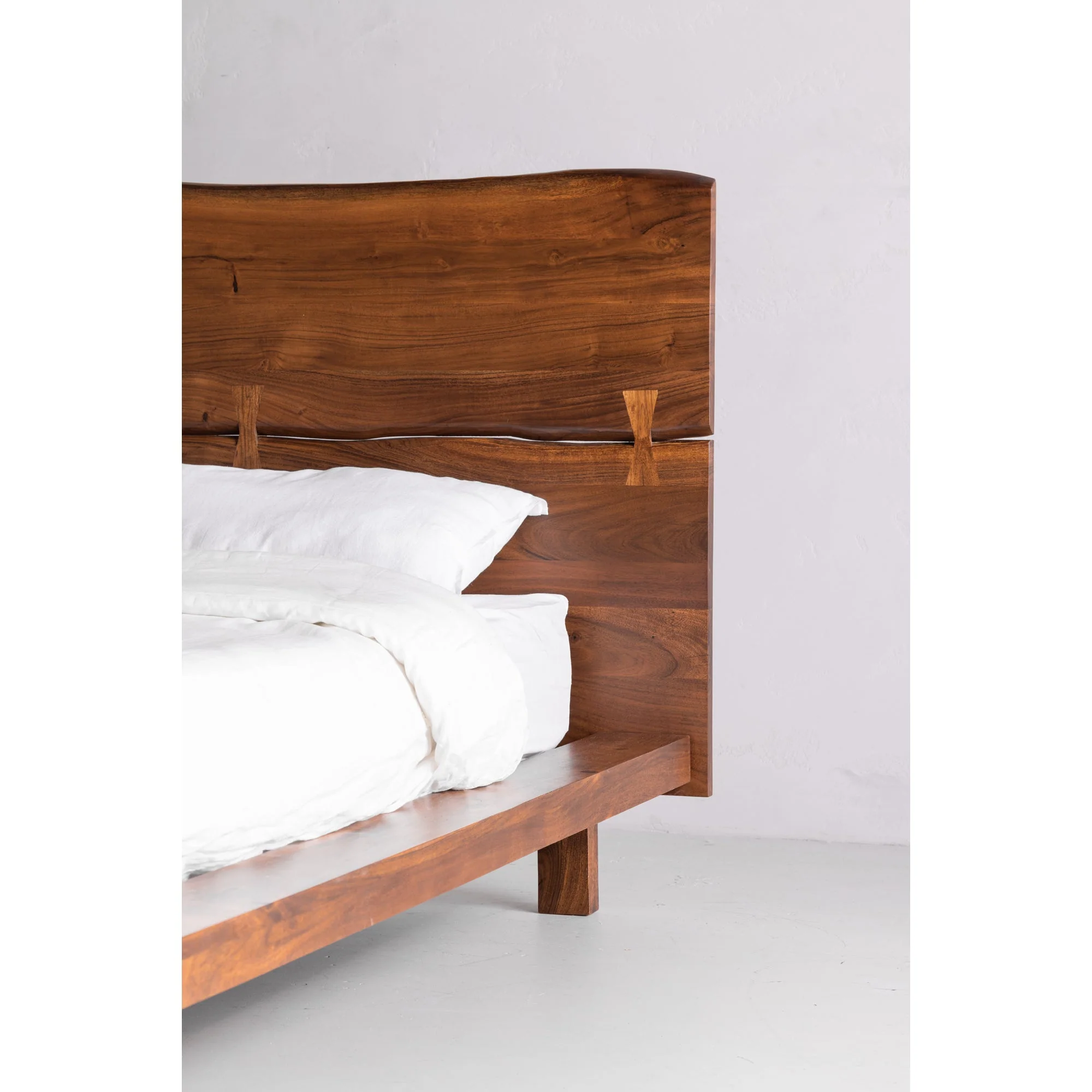 Moe's Home Collection Madagascar Brown Platform King Size Bed - Image 11