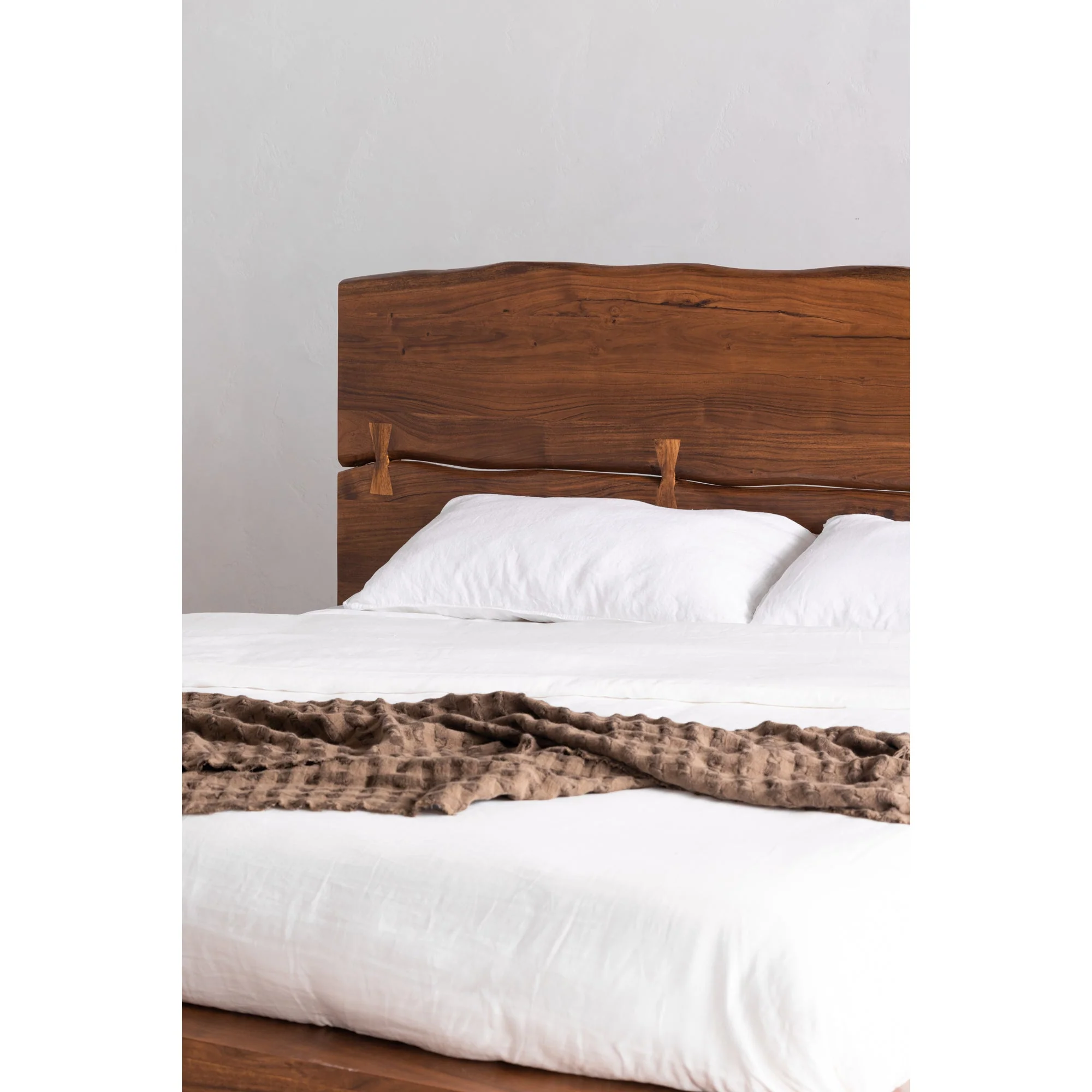 Moe's Home Collection Madagascar Brown Platform King Size Bed - Image 12