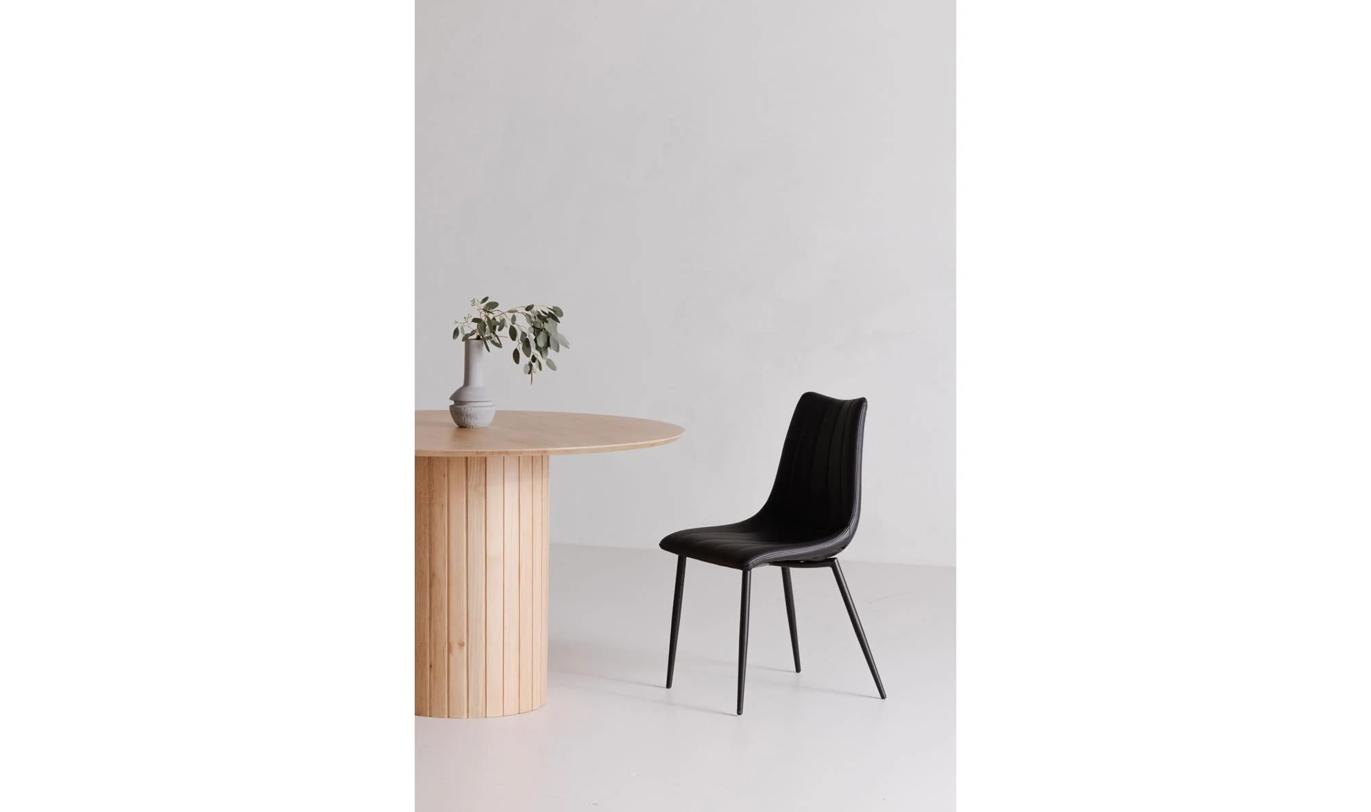 Moe's Home Alibi Dining Chair Matte Black - Set Of Two - Image 2