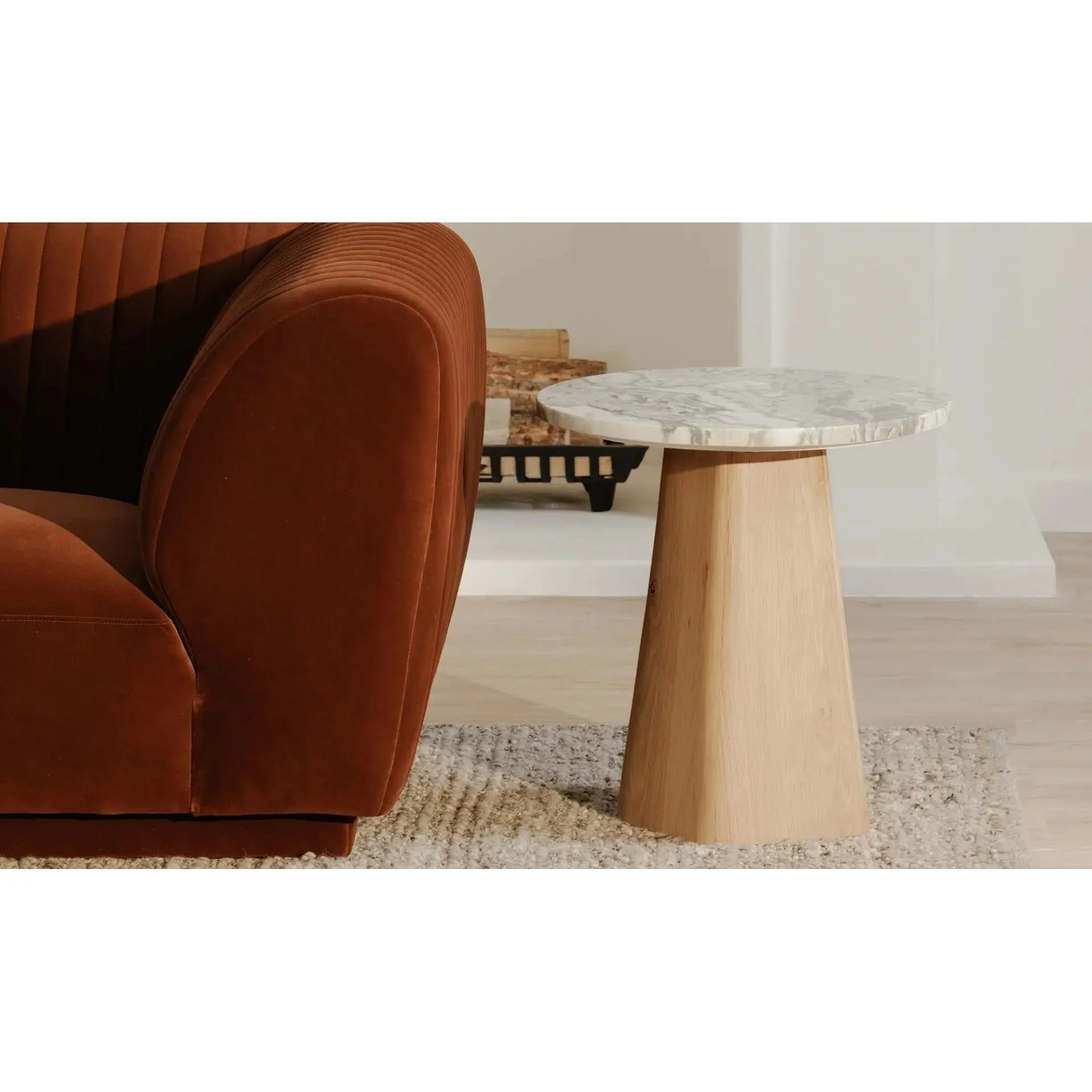 Moe's Home Collection Evelyn Green Onyx Marble Accent Table - Image 3