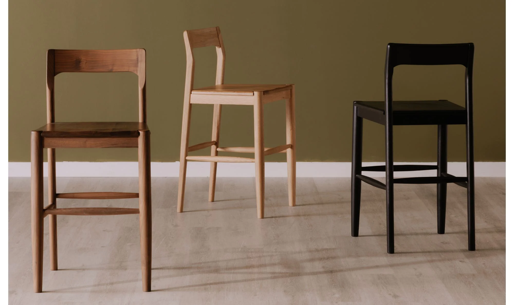Moe's Home Owing Barstool Natural Oak - Image 2