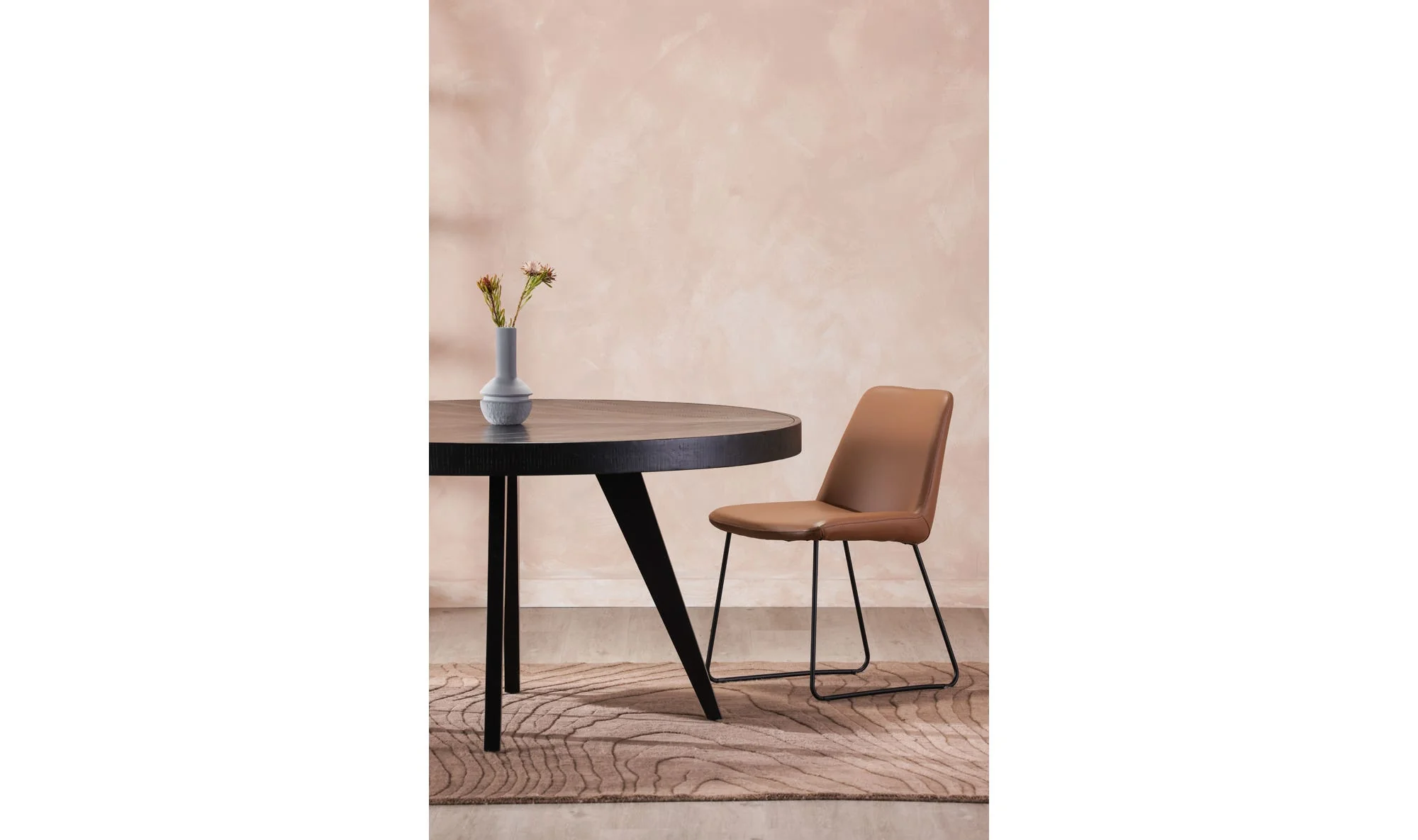 Moe's Home Parq 60 Inch Round Dining Table Black - Image 3