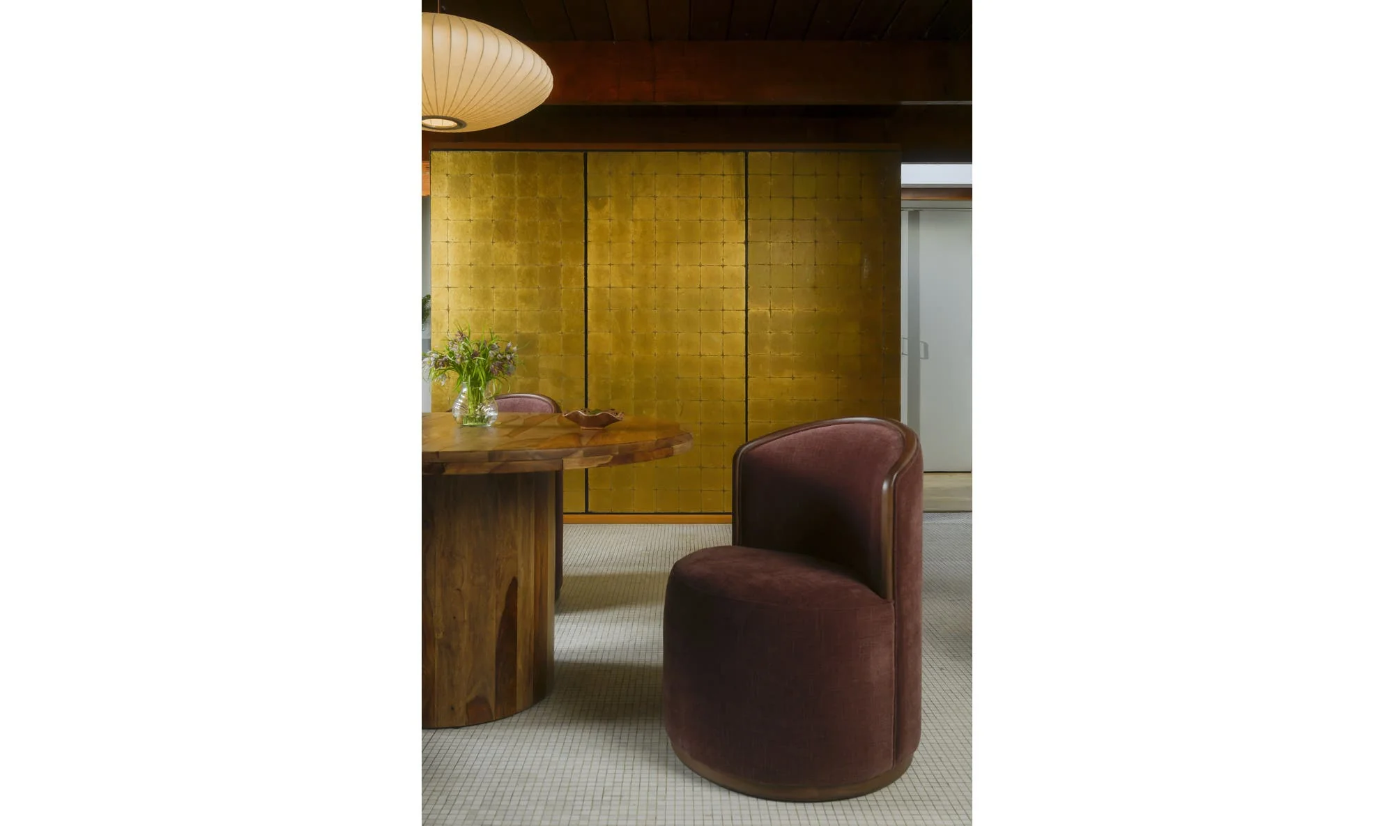 Moe's Home Rossi Swivel Dining Chair Berry - Image 4