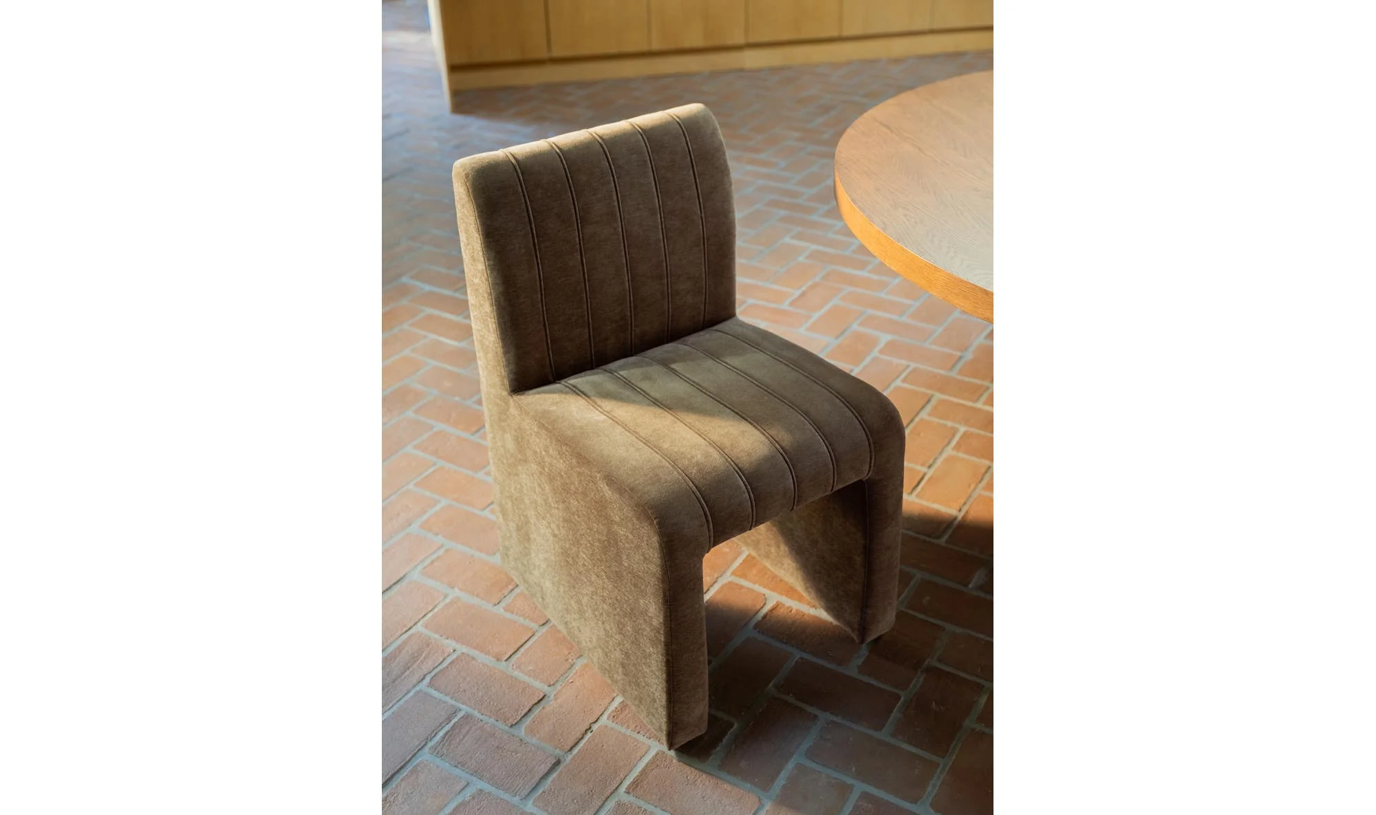 Moe's Home Sally Dining Chair Cedar Green - Image 3