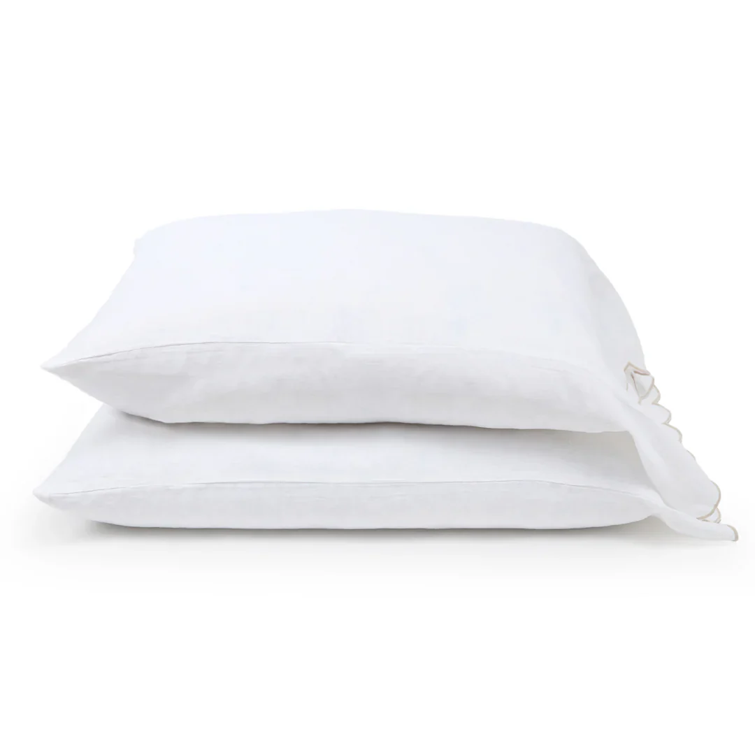 Pom Pom at Home Kelly White and Flax Linen Scalloped Sheet Set ~ Available in Queen and King Sizes - Image 3
