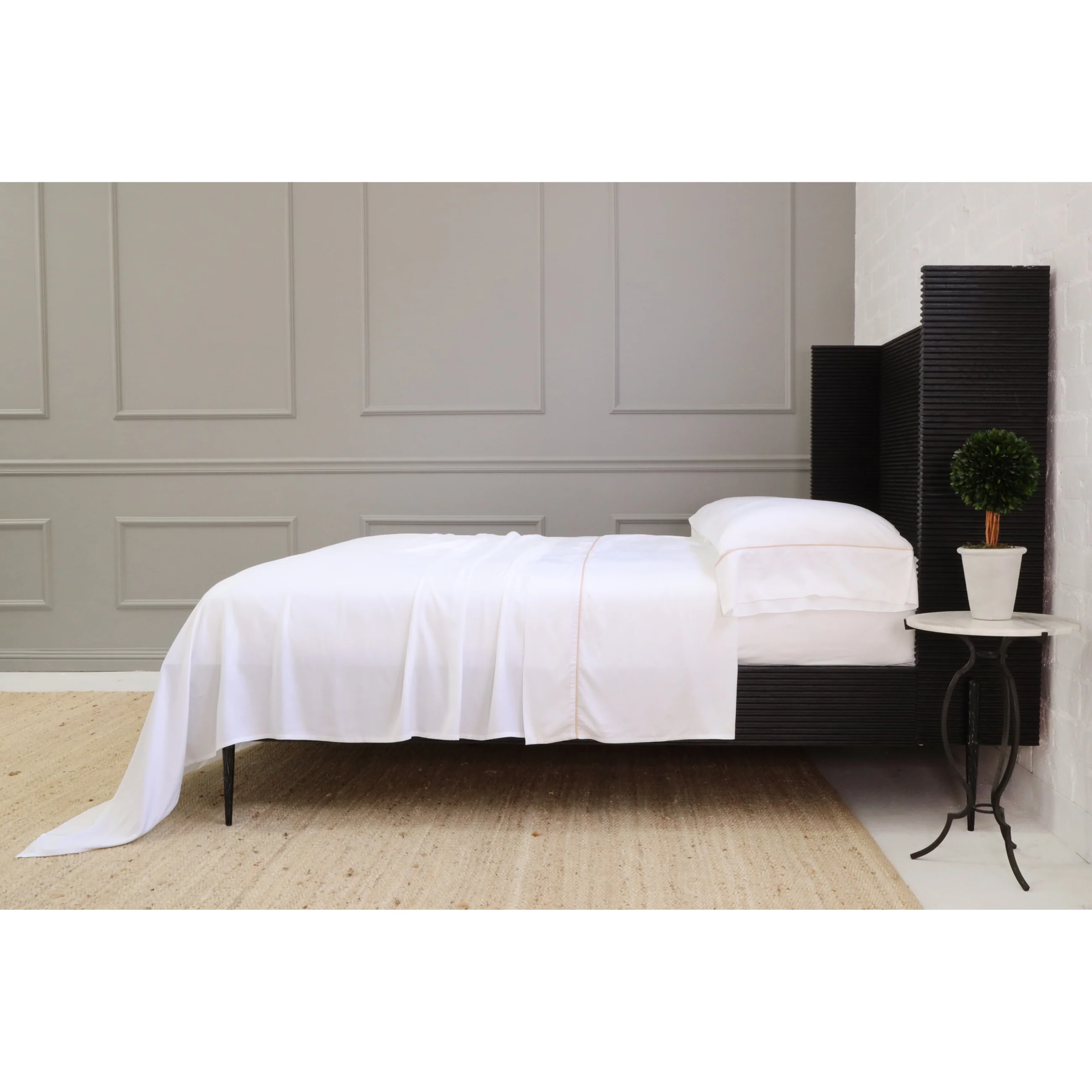 Pom Pom at Home Sheena Bamboo Sateen Sheet Set with Pink Piping Detail - Image 3