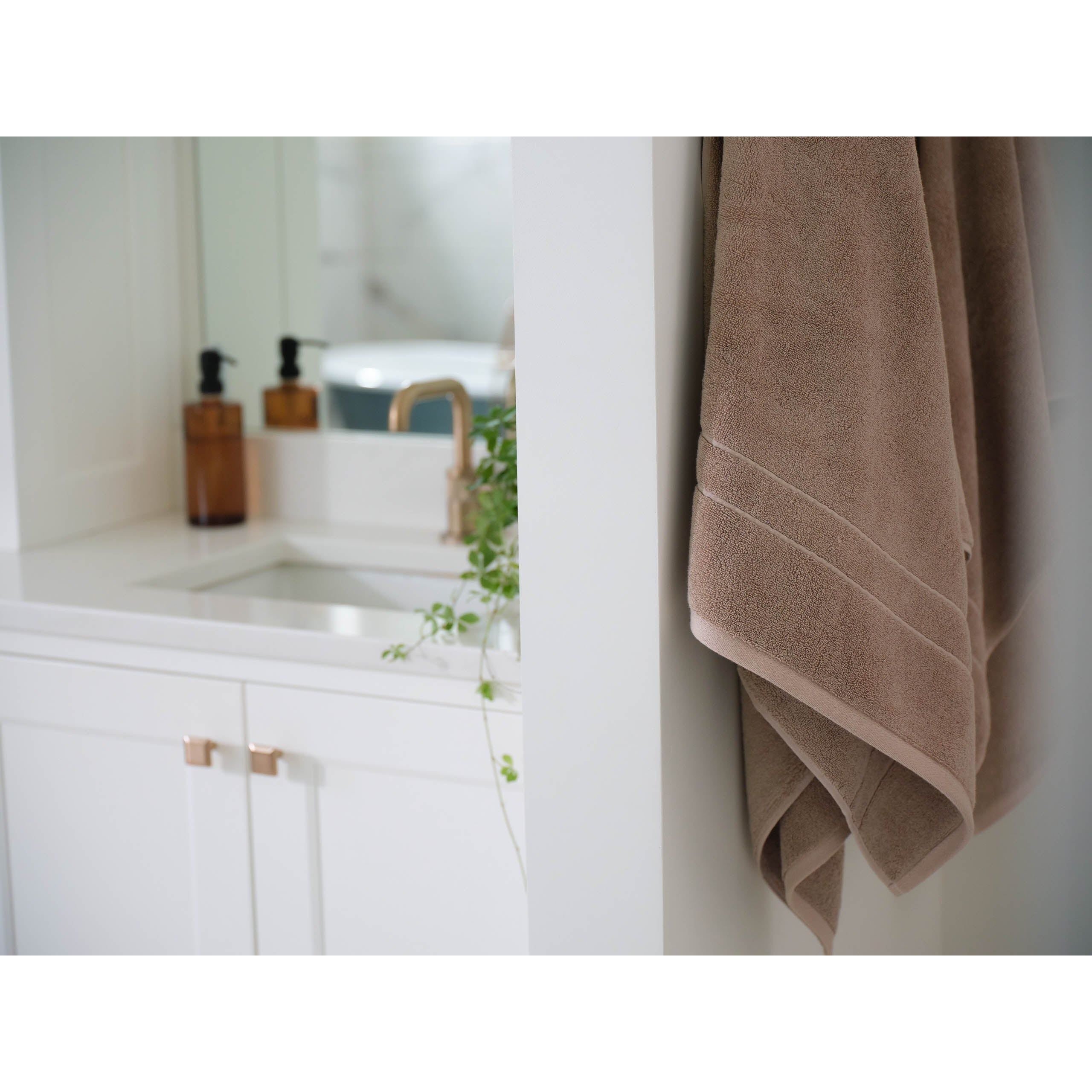 Cozy Earth Premium Plush Bath Sheets ~ Set of 2 Oversized Bath Towels - Image 19