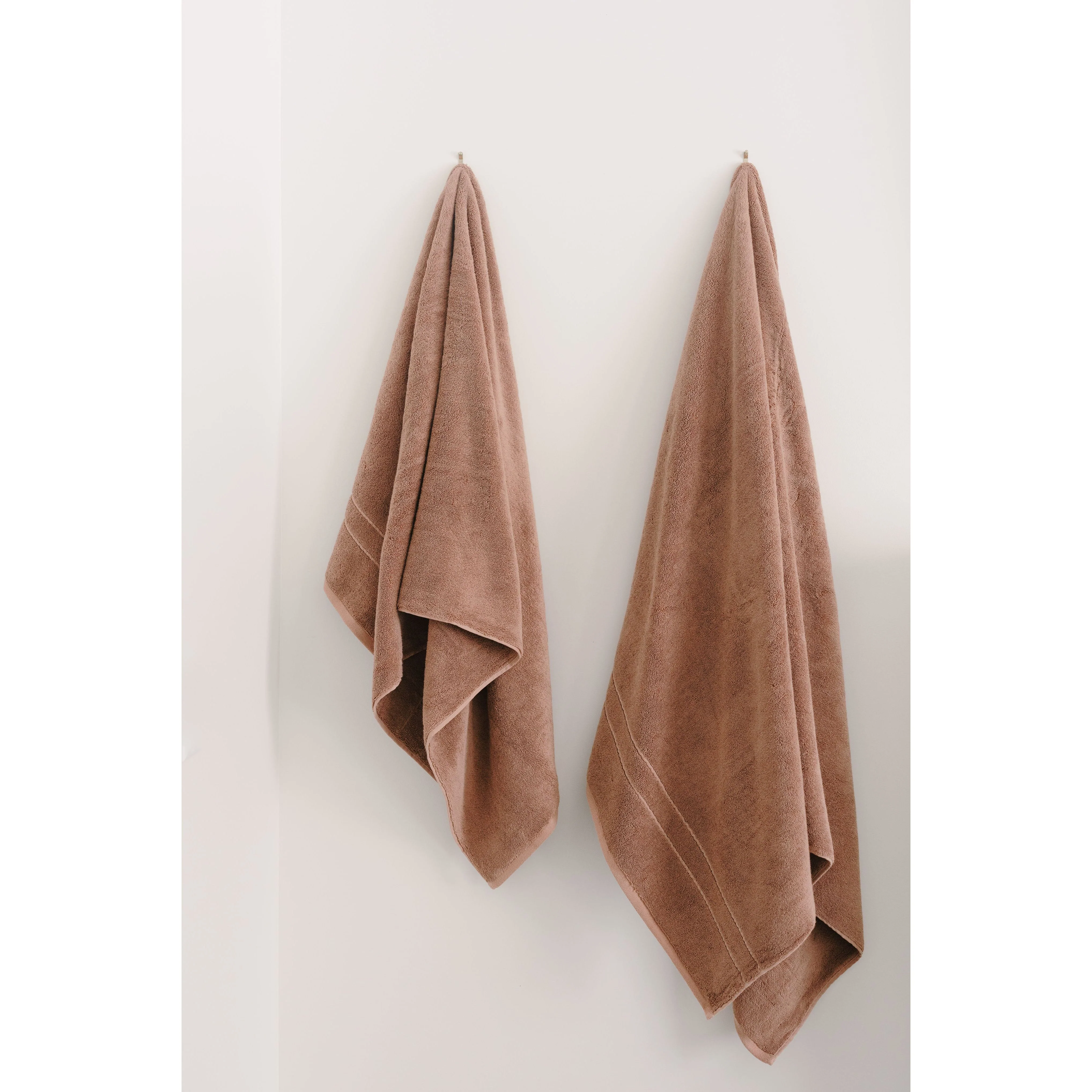 Cozy Earth Premium Plush Bath Sheets ~ Set of 2 Oversized Bath Towels - Image 21