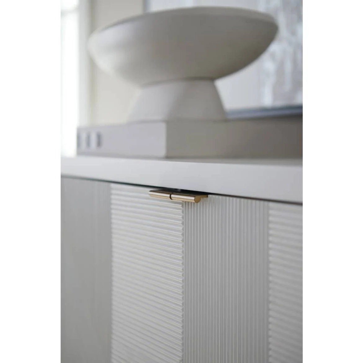 Rowe Furniture Nicco Cloud Finish White Credenza Buffet - Image 6