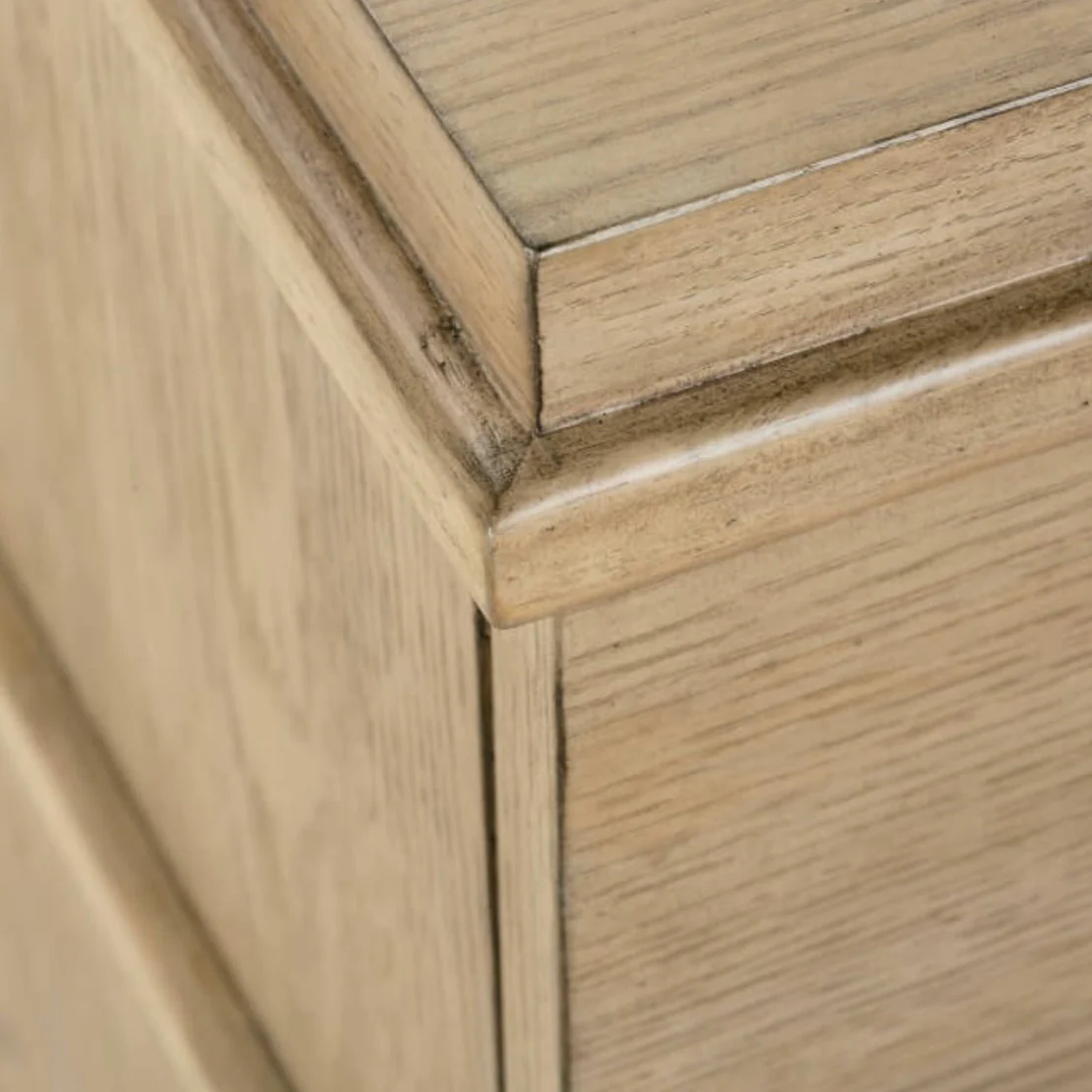 Rowe Furniture Provence 3 Drawer Chest - Image 9