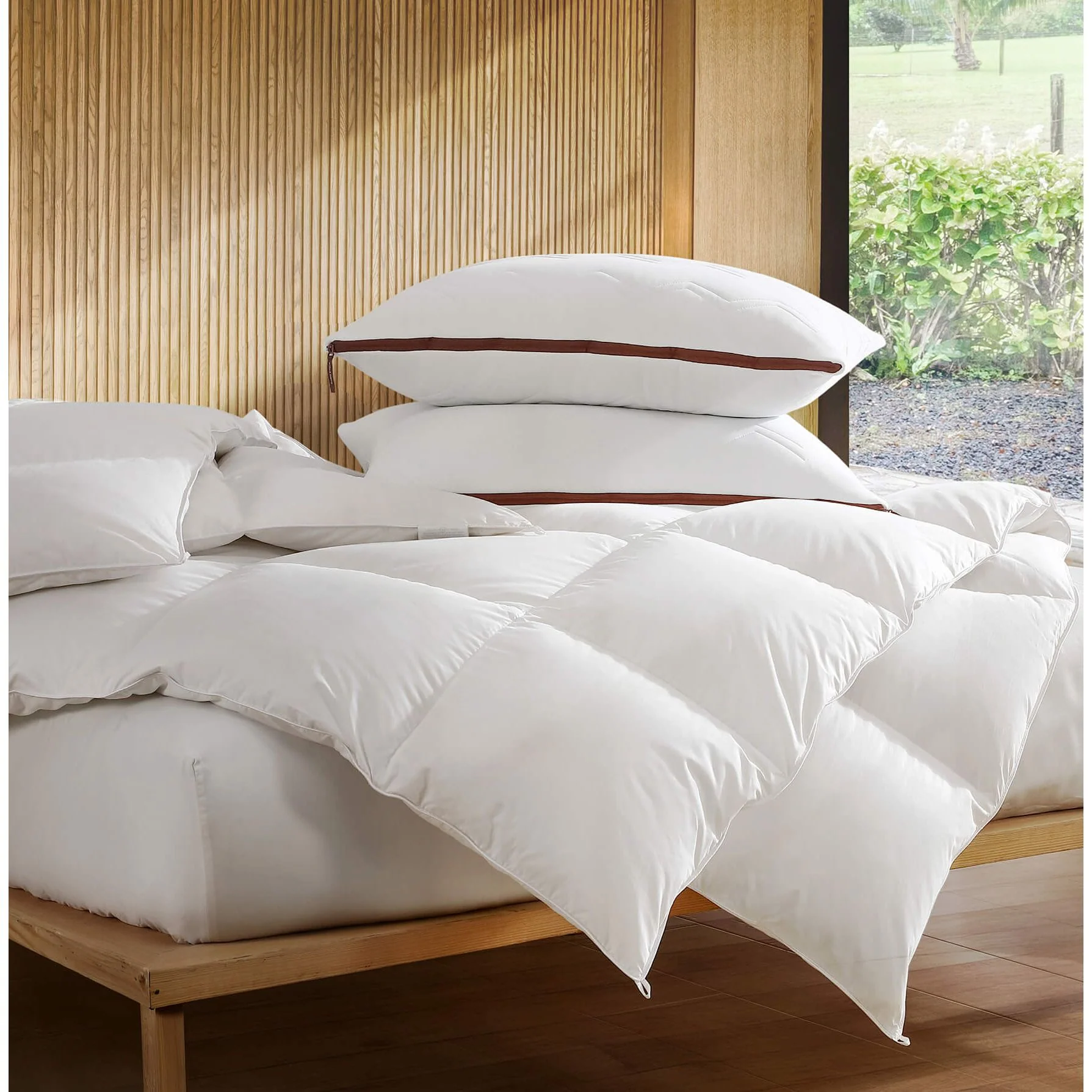 Sunday Citizen Down Alternative Duvet Insert ~ Available in King/Cal King and Full/Queen Sizes - Image 3