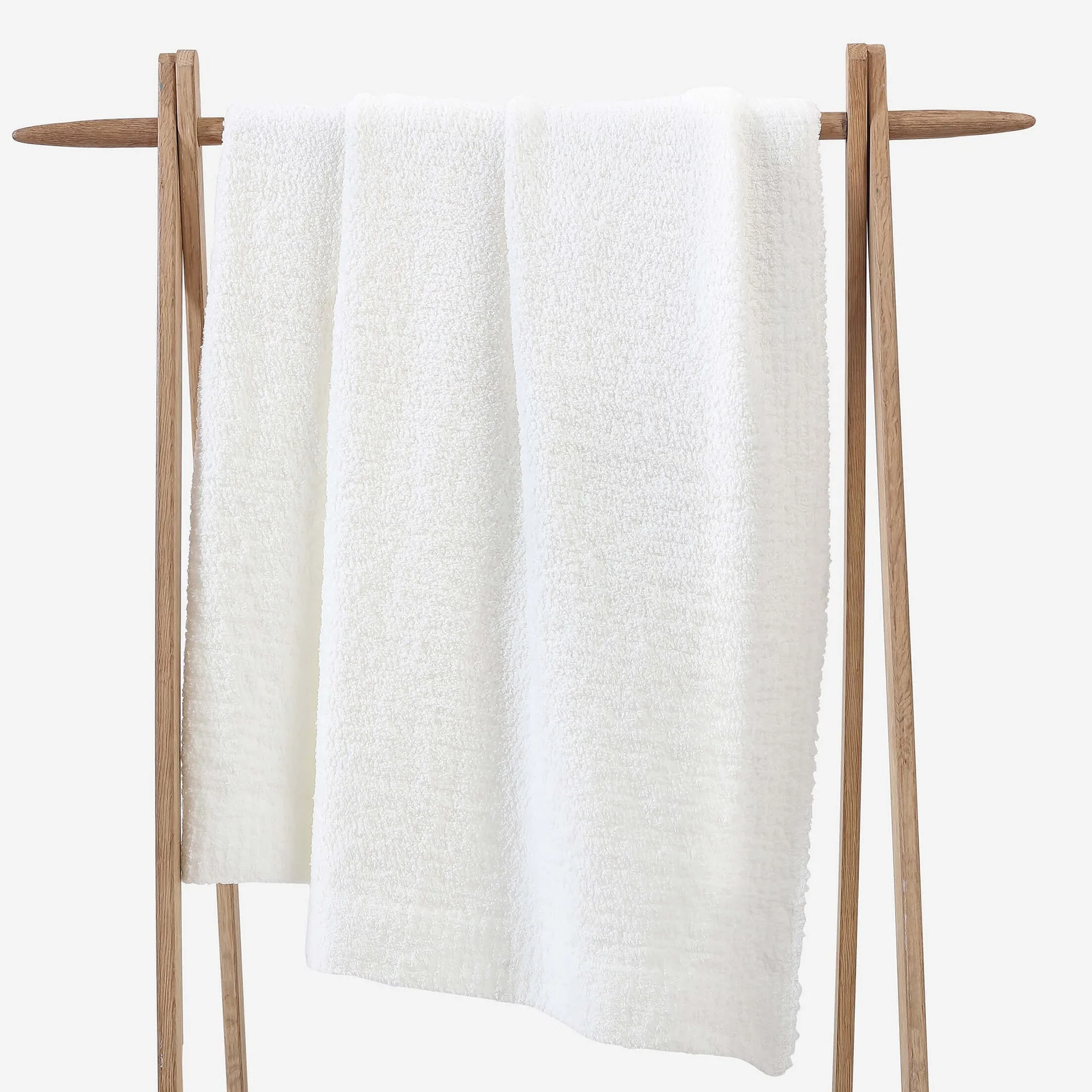 Sunday Citizen Snug Throw in Off White ~ 75 x 52