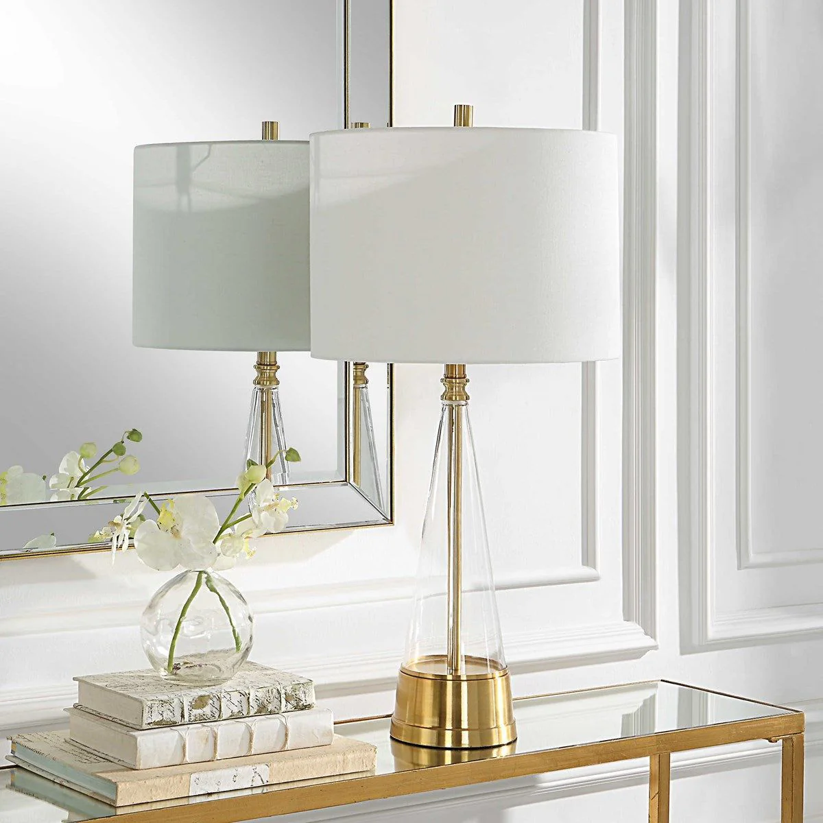Casa Bella Living White Linen Shade with Antique Brass Metal and Glass Base Table Lamp - Image 3