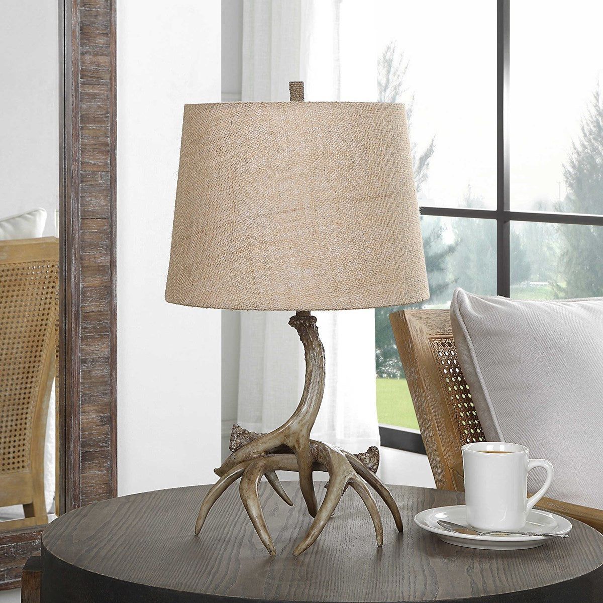 Casa Bella Living Burlap Shade with Rustic Antlers Base Table Lamp - Image 3