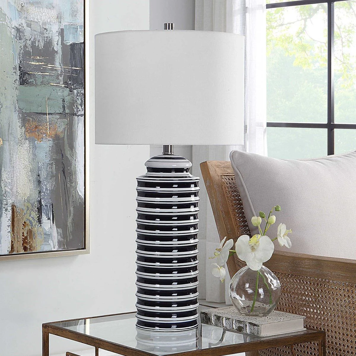 Casa Bella Living White Linen Shade with Navy and Gloss White Ceramic Base Table Lamp - Image 3